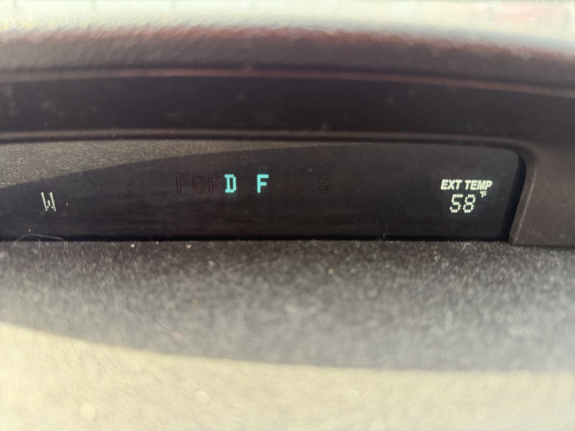 2010 ford focus sel-sedan with 180168 miles for sale near Elk River, Minnesota 106939_39_radio_closeup.jpg