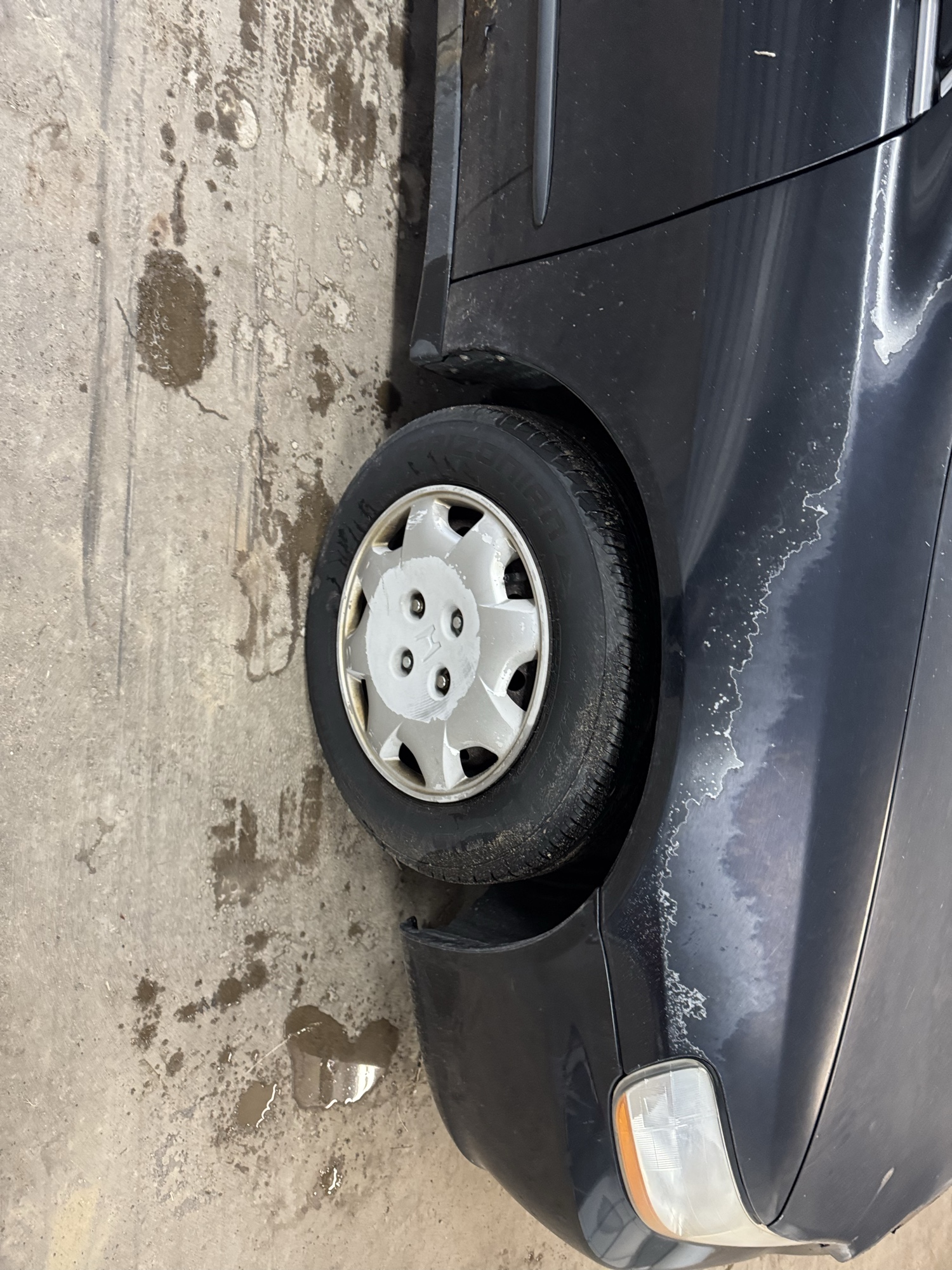 2000 honda accord lx-sedan with 366084 miles for sale near Elk River, Minnesota 106940_15_front_pass_wheel.jpg