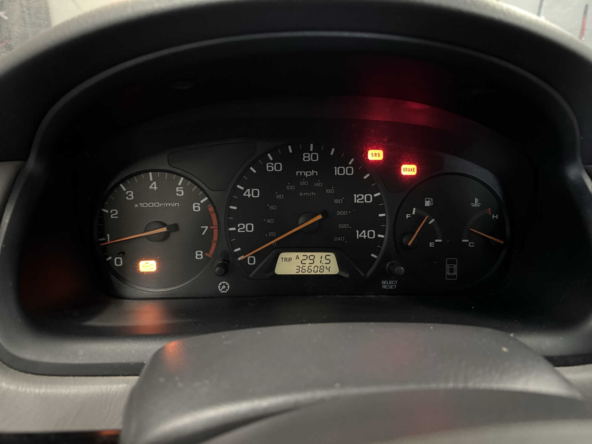 2000 honda accord lx-sedan with 366084 miles for sale near Elk River, Minnesota 106940_43_gauge_cluster.jpg