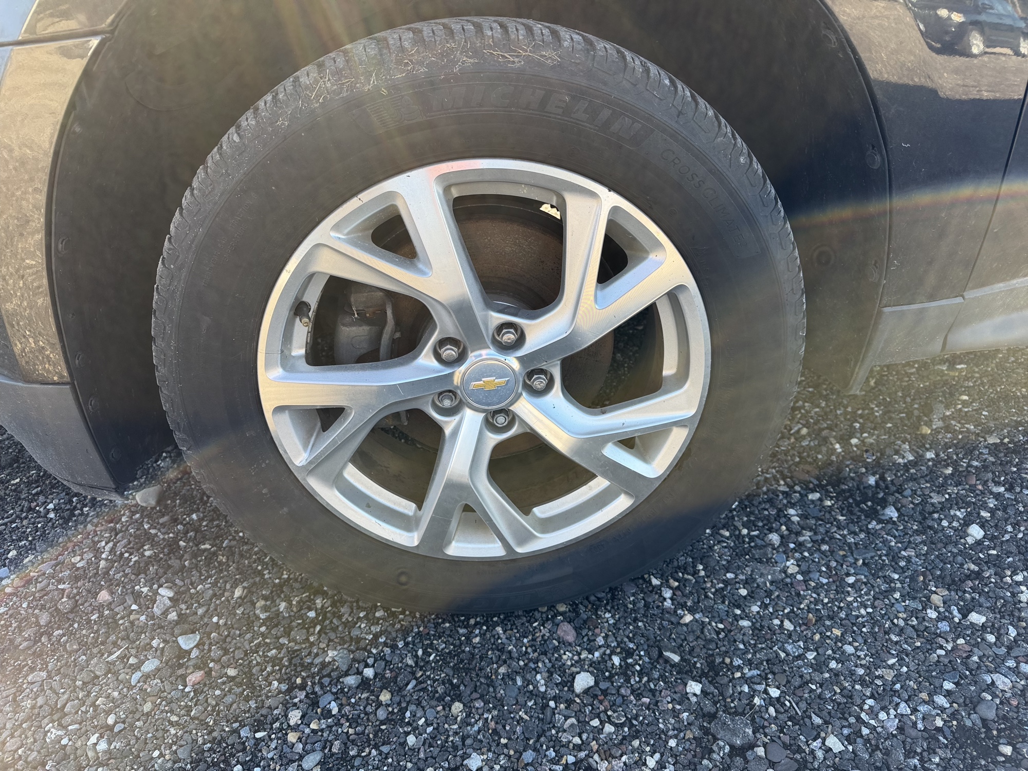 2013 chevrolet equinox 1lt-2wd with 175860 miles for sale near Elk River, Minnesota 106943_12_drv_front_wheel.jpg