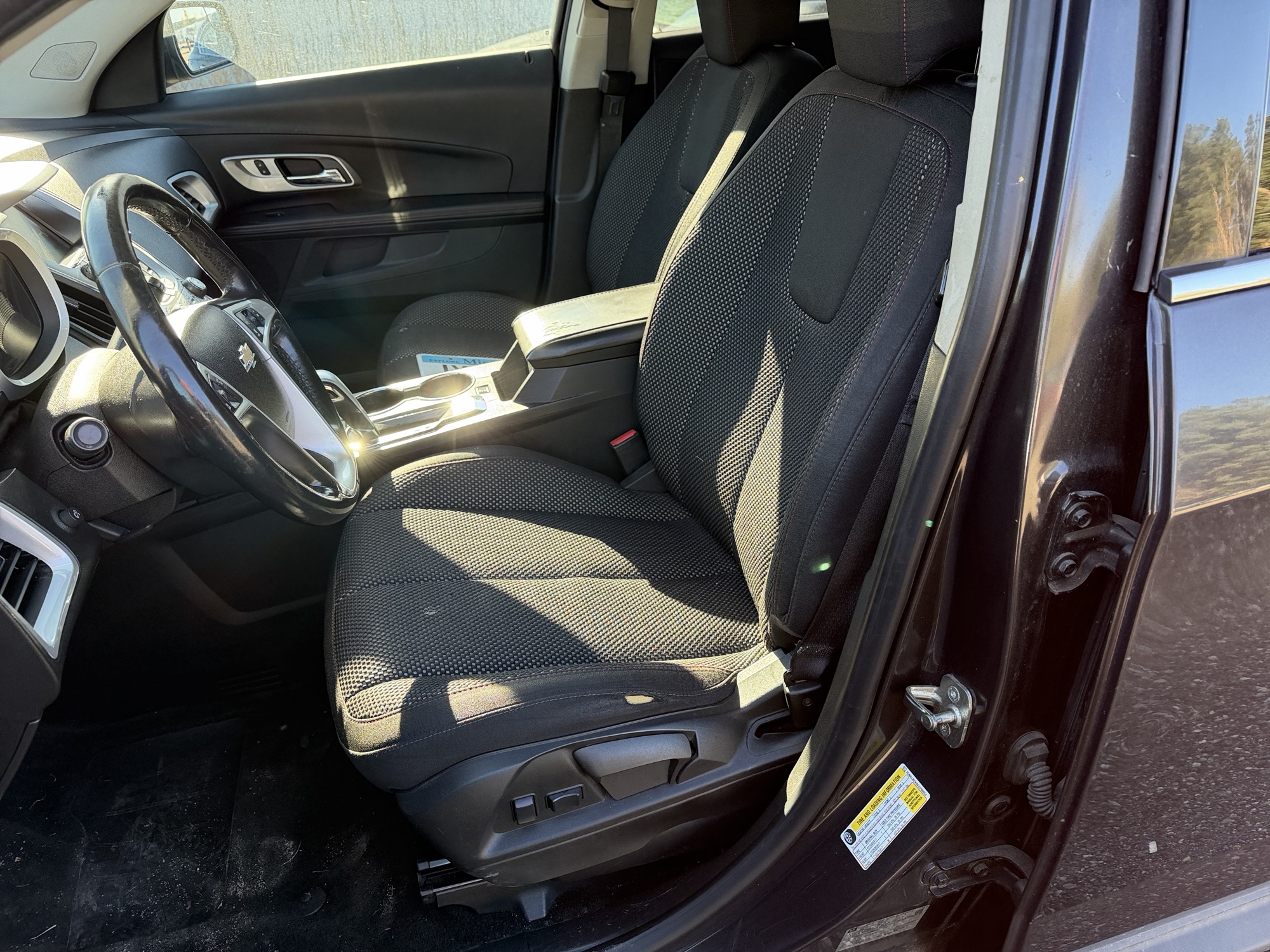 2013 chevrolet equinox 1lt-2wd with 175860 miles for sale near Elk River, Minnesota 106943_22_driver_seat.jpg