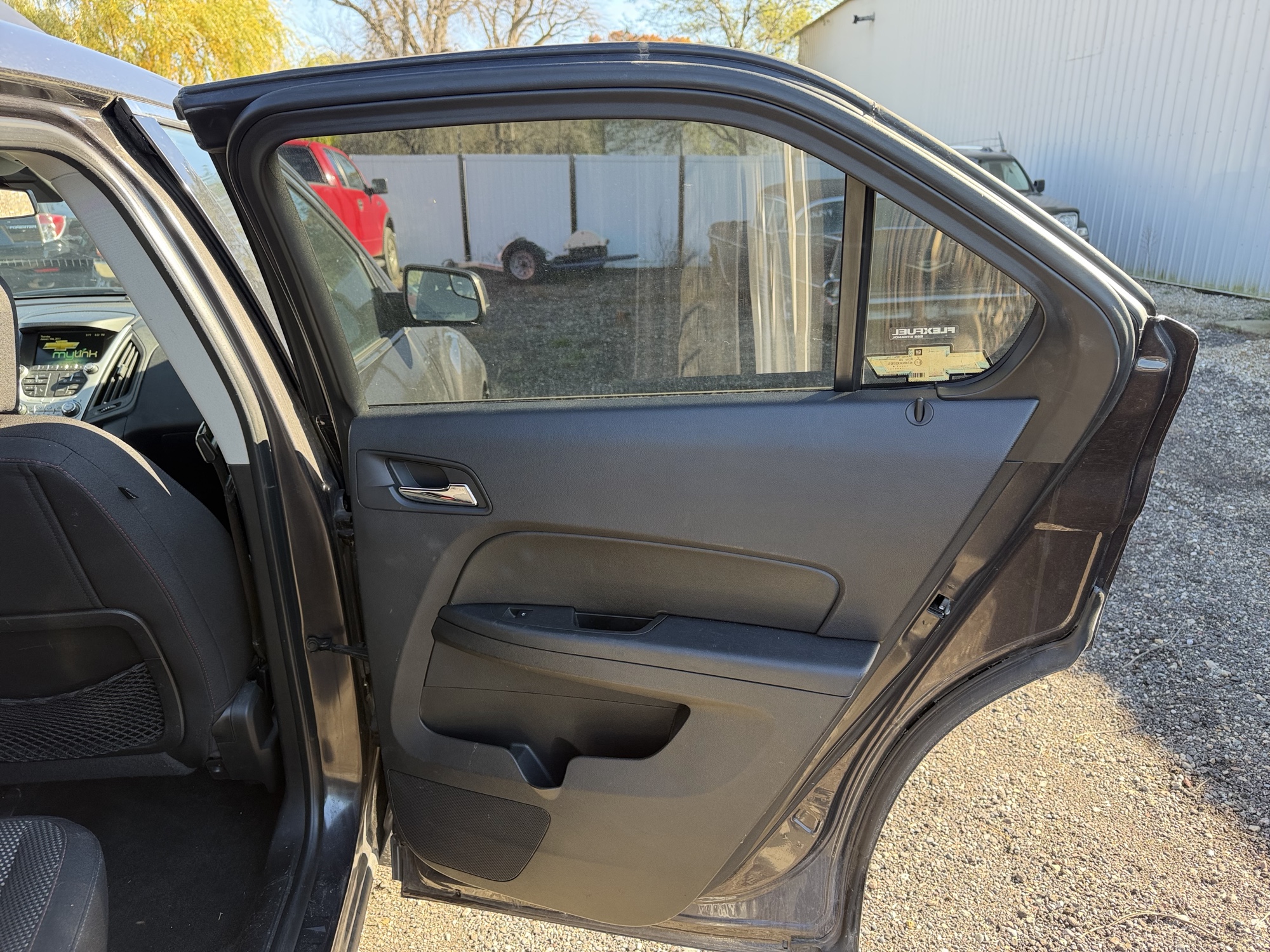 2013 chevrolet equinox 1lt-2wd with 175860 miles for sale near Elk River, Minnesota 106943_30_pass_rear_door_panel.jpg