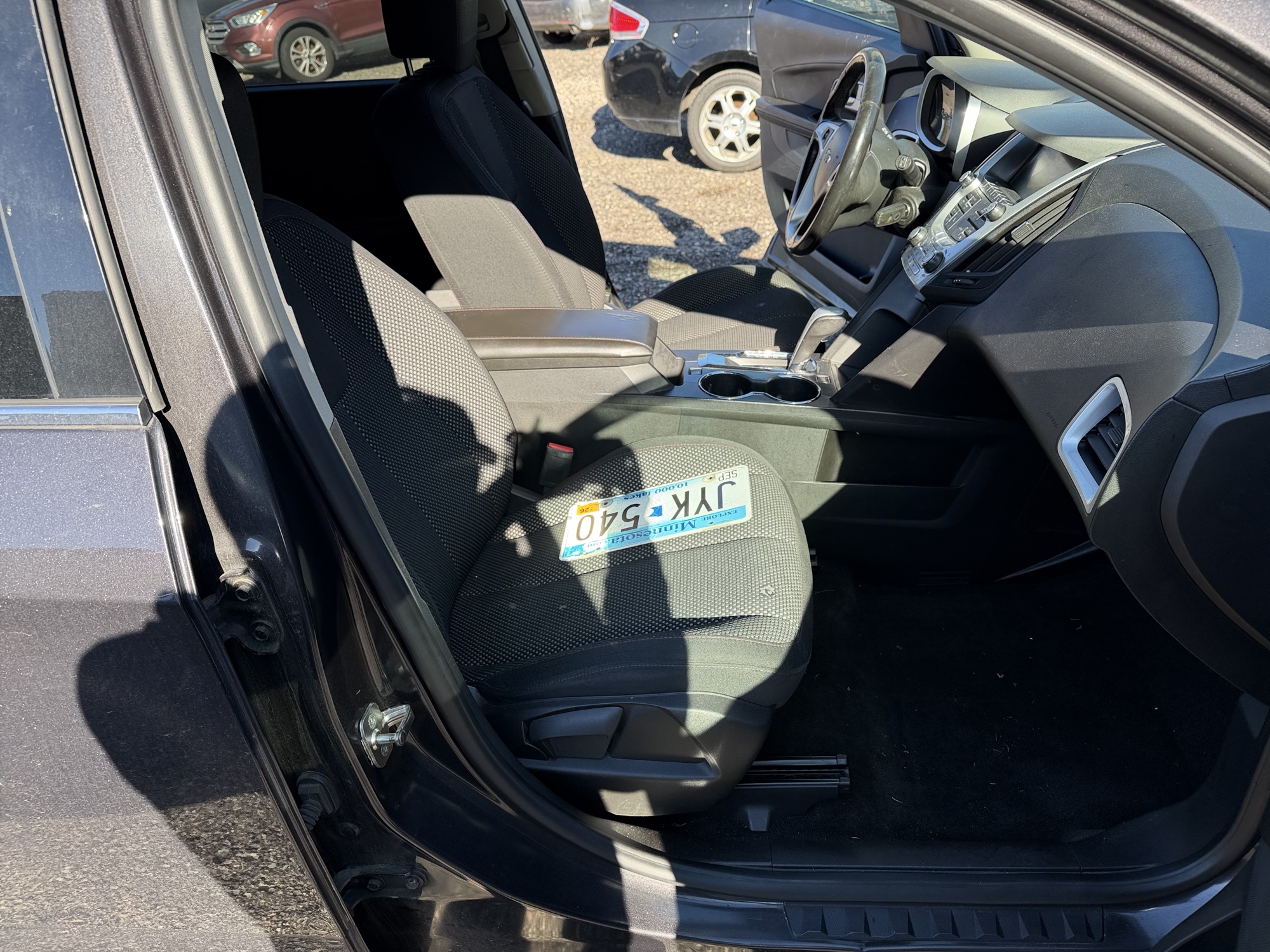 2013 chevrolet equinox 1lt-2wd with 175860 miles for sale near Elk River, Minnesota 106943_31_passenger_seat.jpg
