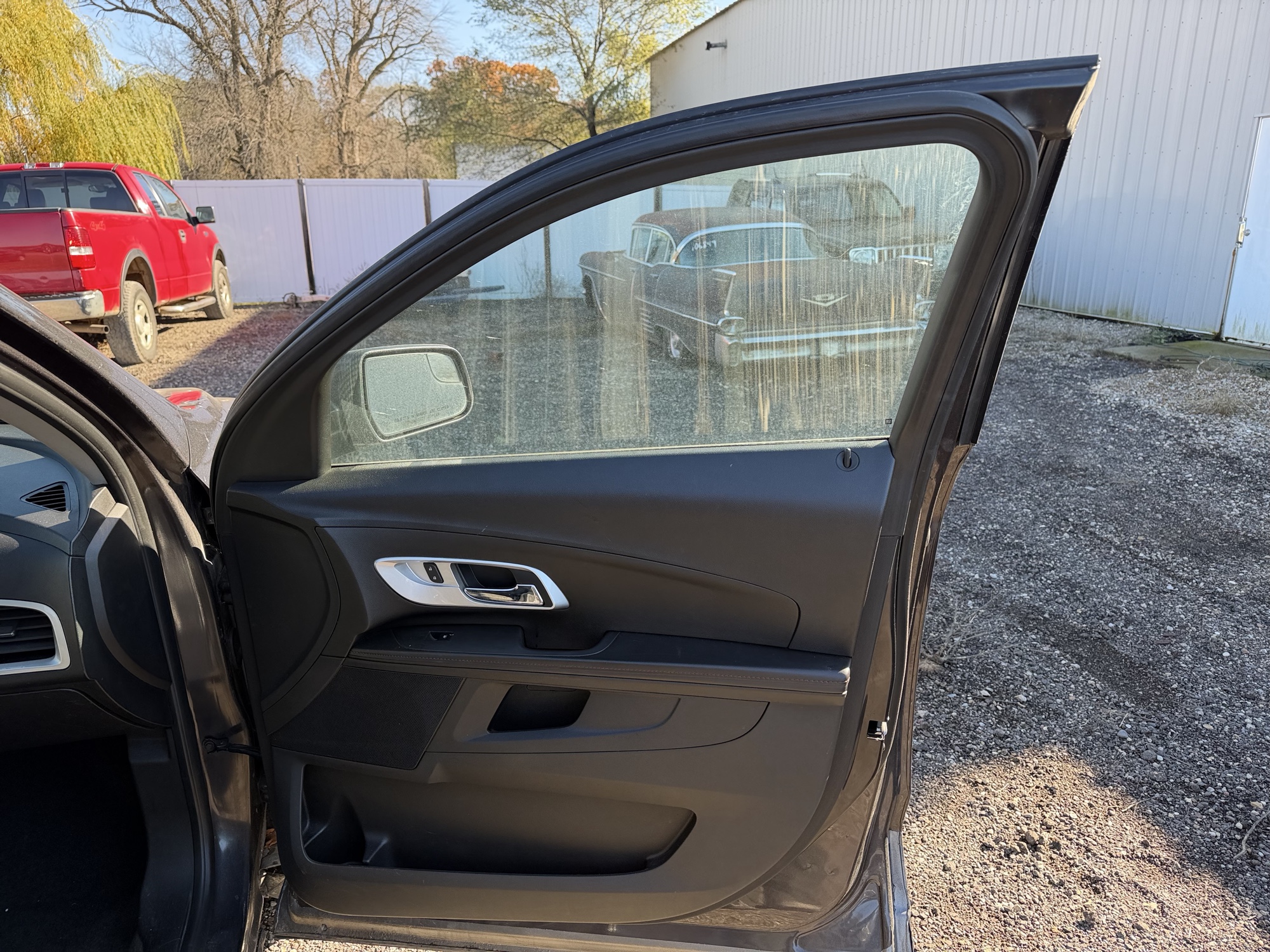 2013 chevrolet equinox 1lt-2wd with 175860 miles for sale near Elk River, Minnesota 106943_32_passenger_door_panel.jpg