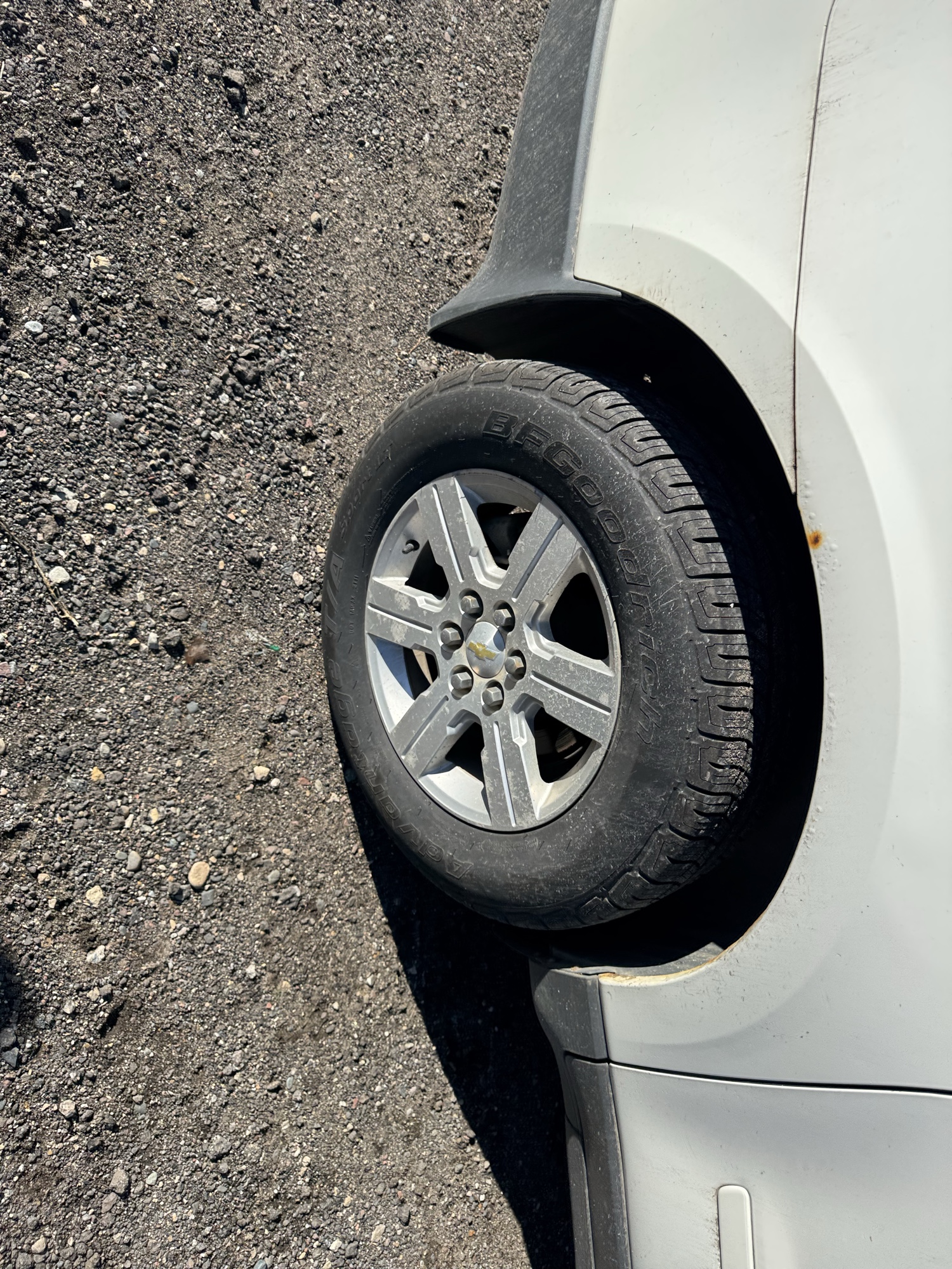 2012 chevrolet traverse lt-awd with 215098 miles for sale near Elk River, Minnesota 106946_14_rear_pass_wheel.jpg
