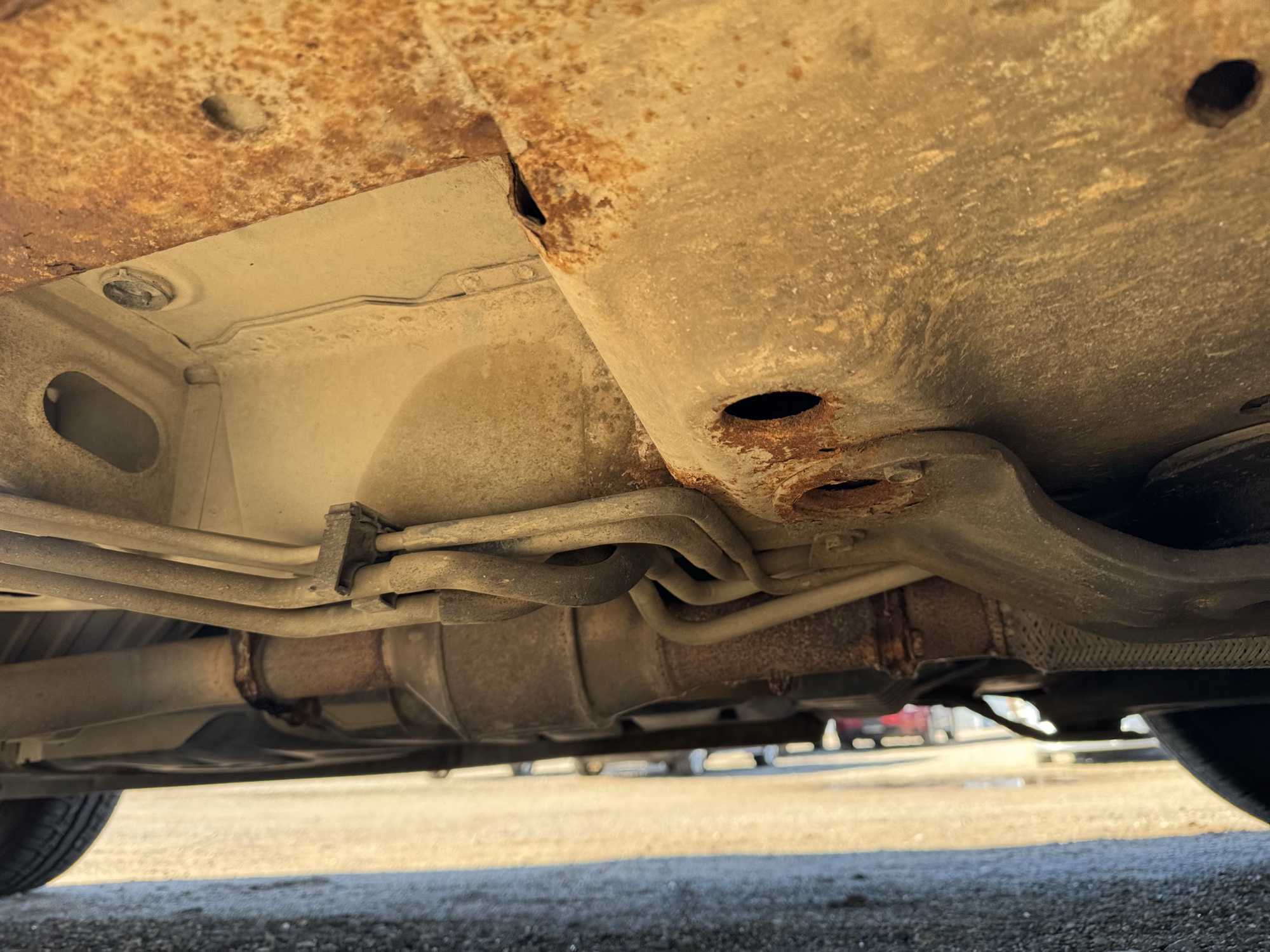 2012 chevrolet traverse lt-awd with 215098 miles for sale near Elk River, Minnesota 106946_21_undercar_pass_side.jpg