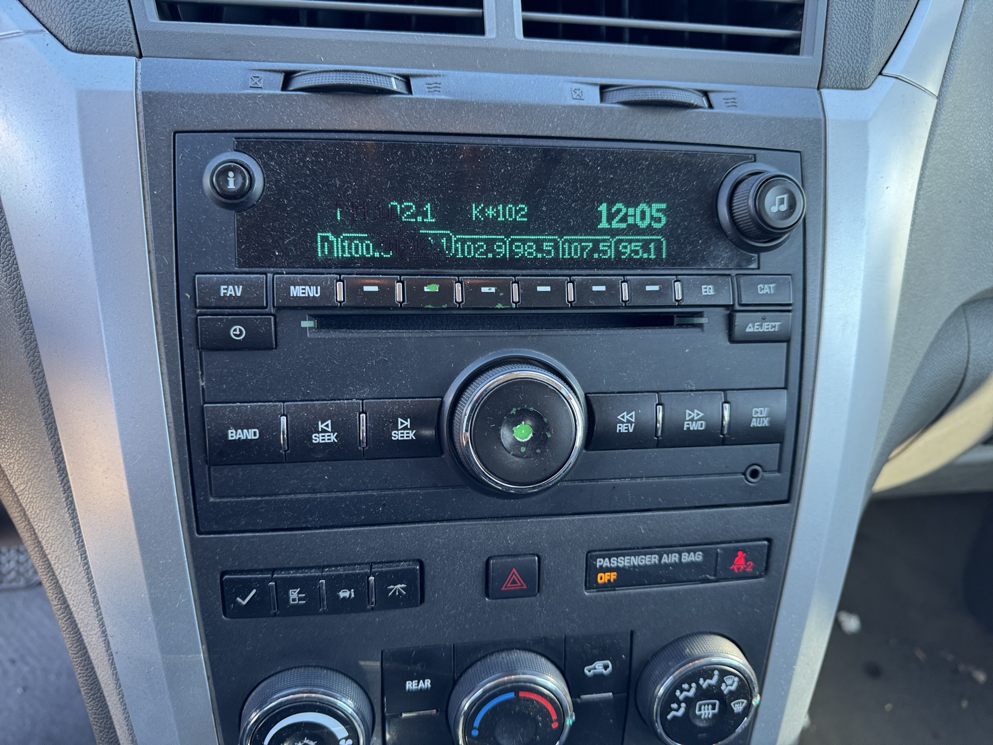 2012 chevrolet traverse lt-awd with 215098 miles for sale near Elk River, Minnesota 106946_39_radio_closeup.jpg