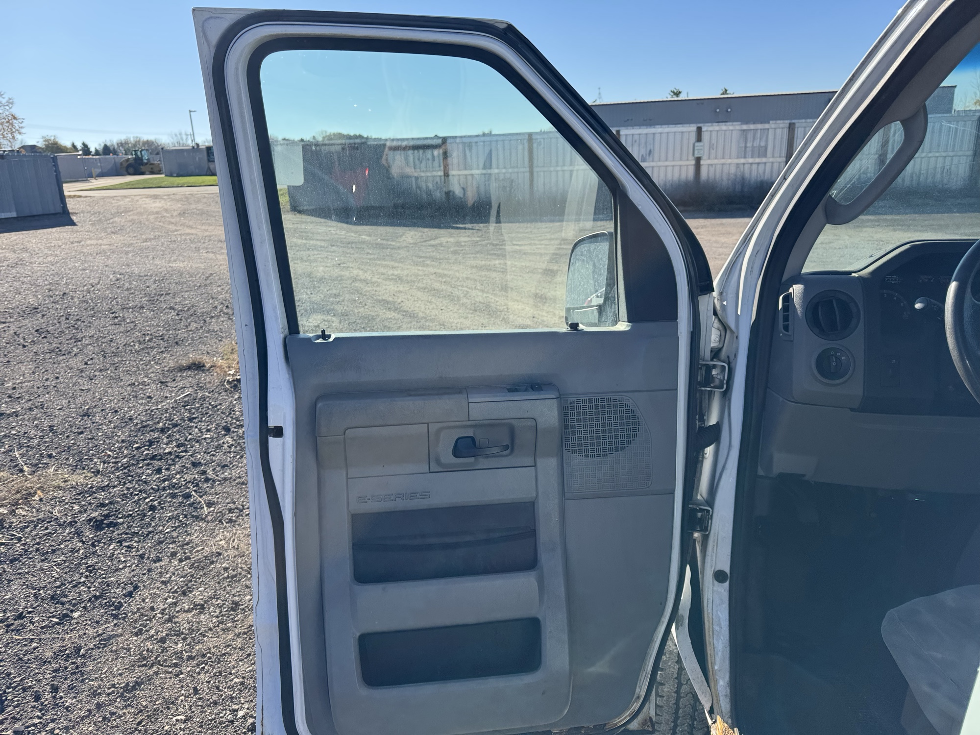2013 ford econoline e-250 with 188890 miles for sale near Elk River, Minnesota 106947_23_driver_door_panel.jpg