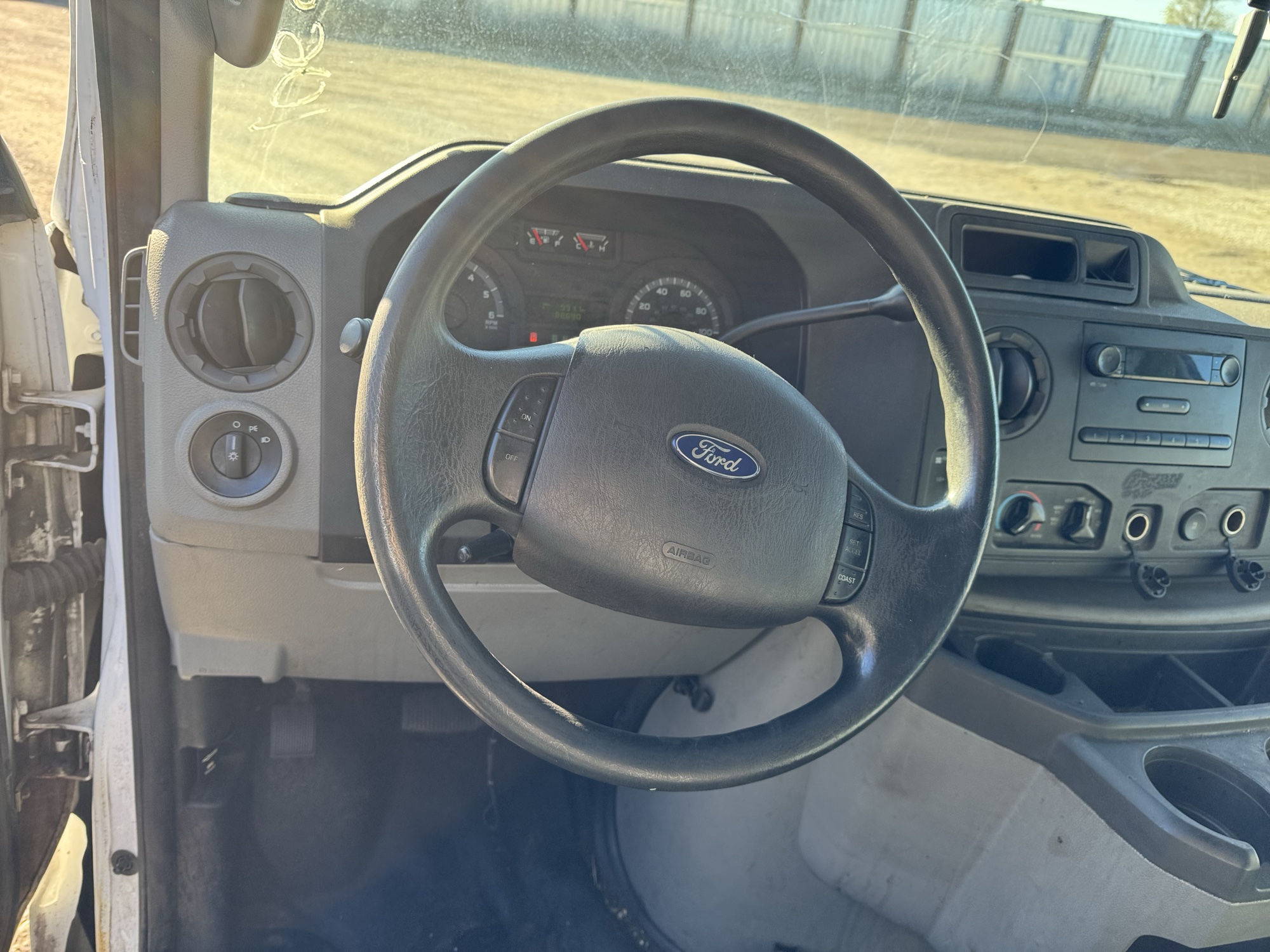 2013 ford econoline e-250 with 188890 miles for sale near Elk River, Minnesota 106947_36_steering_wheel.jpg