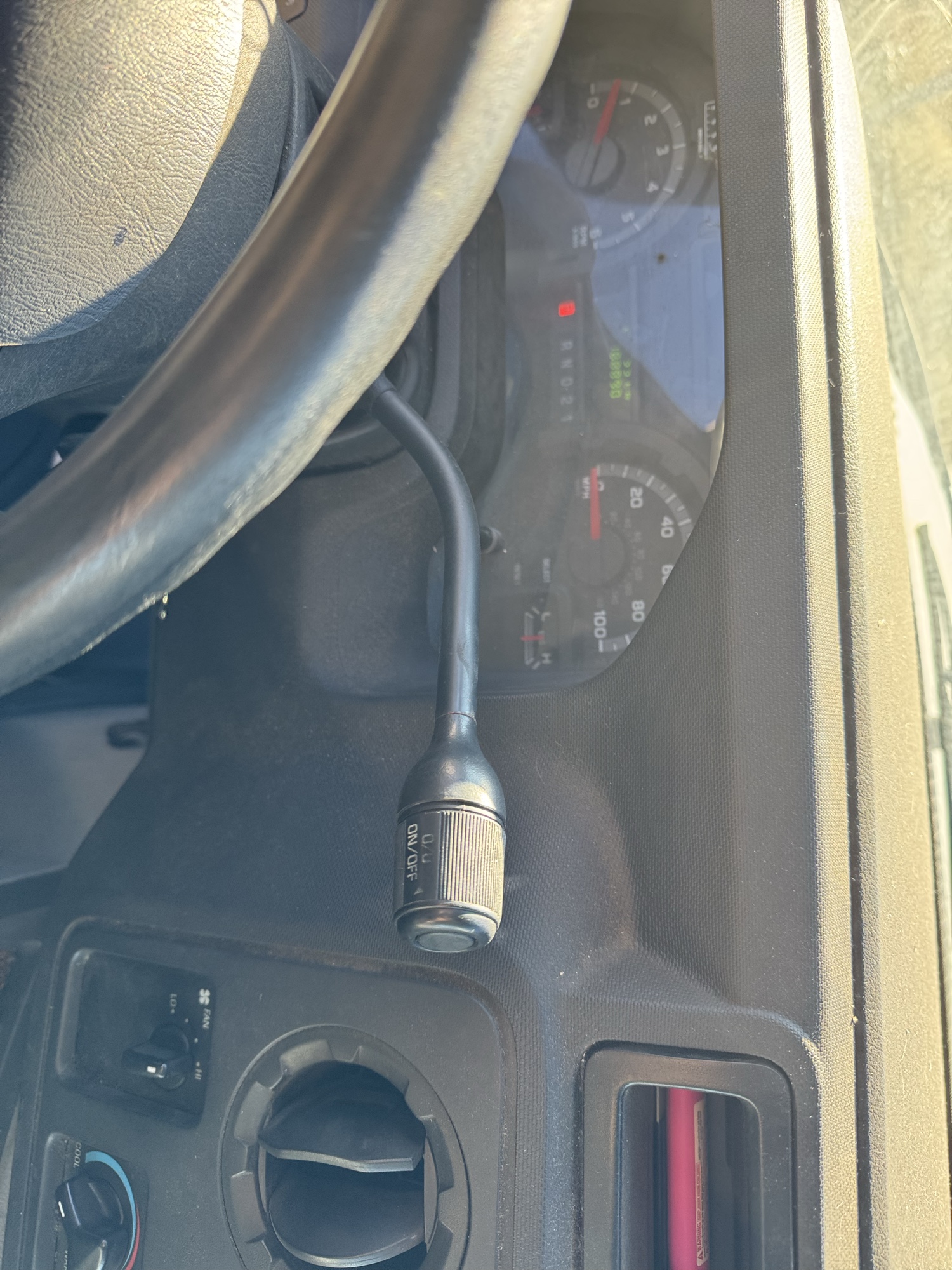 2013 ford econoline e-250 with 188890 miles for sale near Elk River, Minnesota 106947_41_shifter.jpg