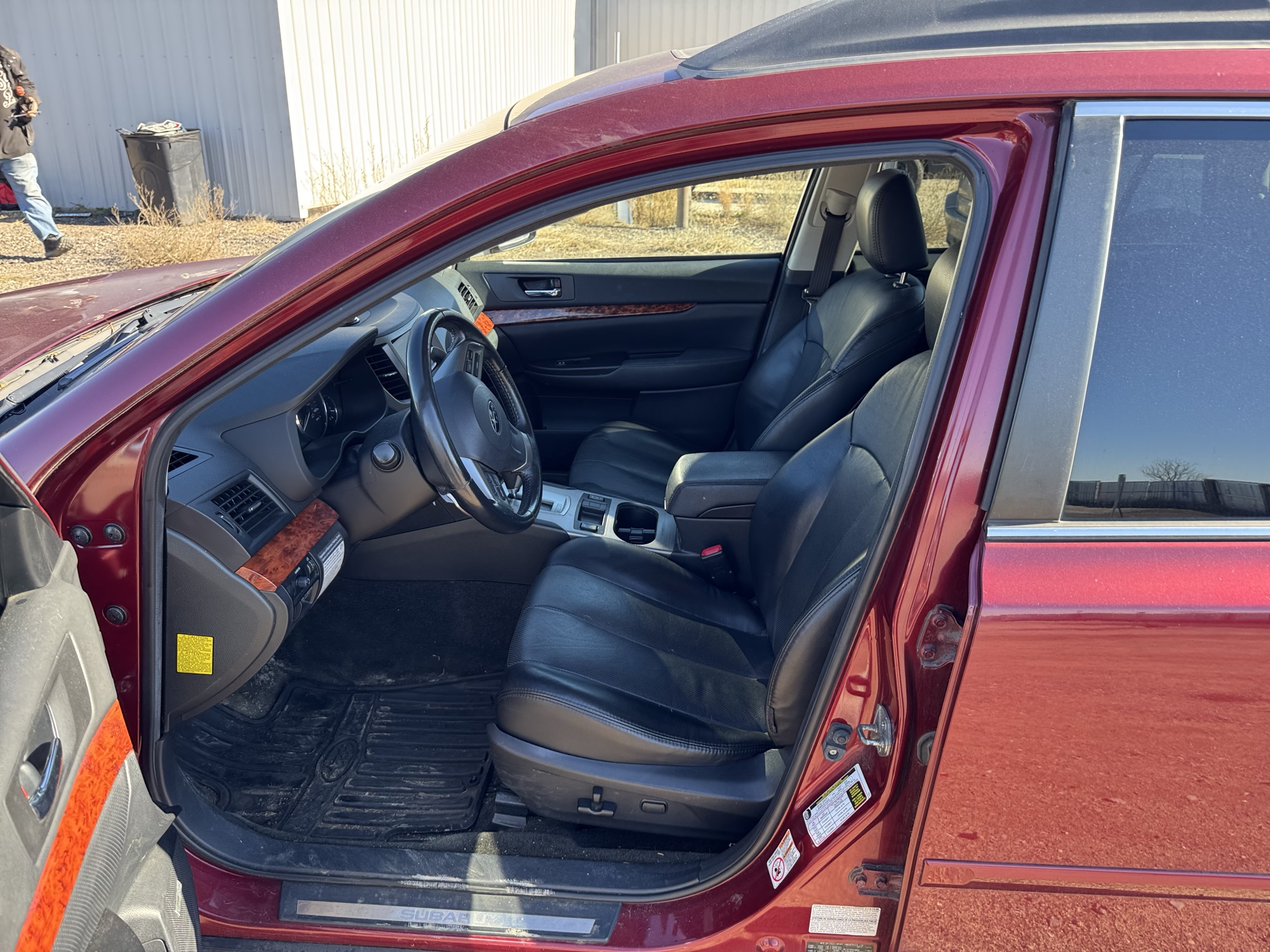 2012 subaru outback 2.5i-limited with 149640 miles for sale near Elk River, Minnesota 106950_22_driver_seat.jpg