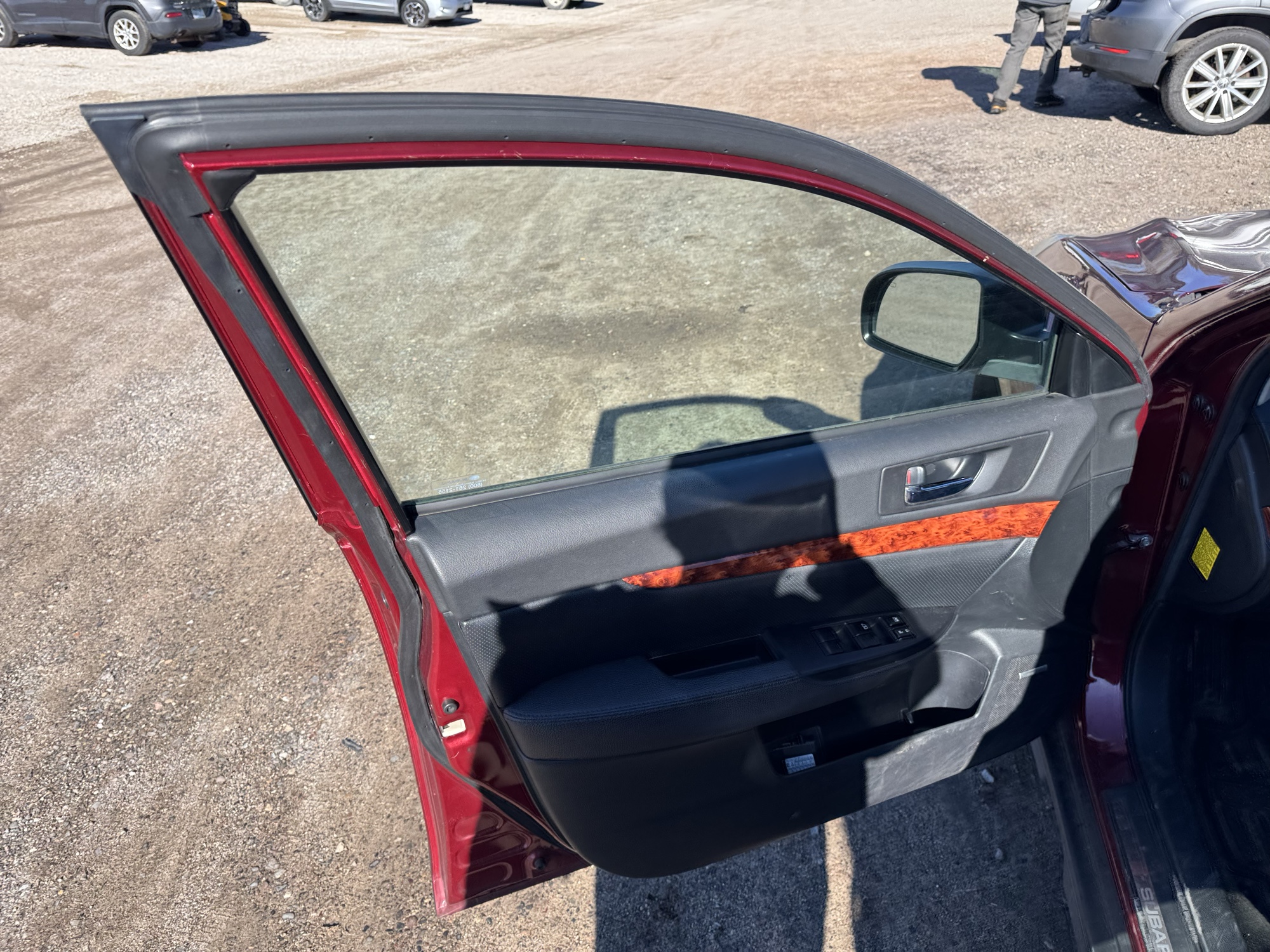 2012 subaru outback 2.5i-limited with 149640 miles for sale near Elk River, Minnesota 106950_23_driver_door_panel.jpg