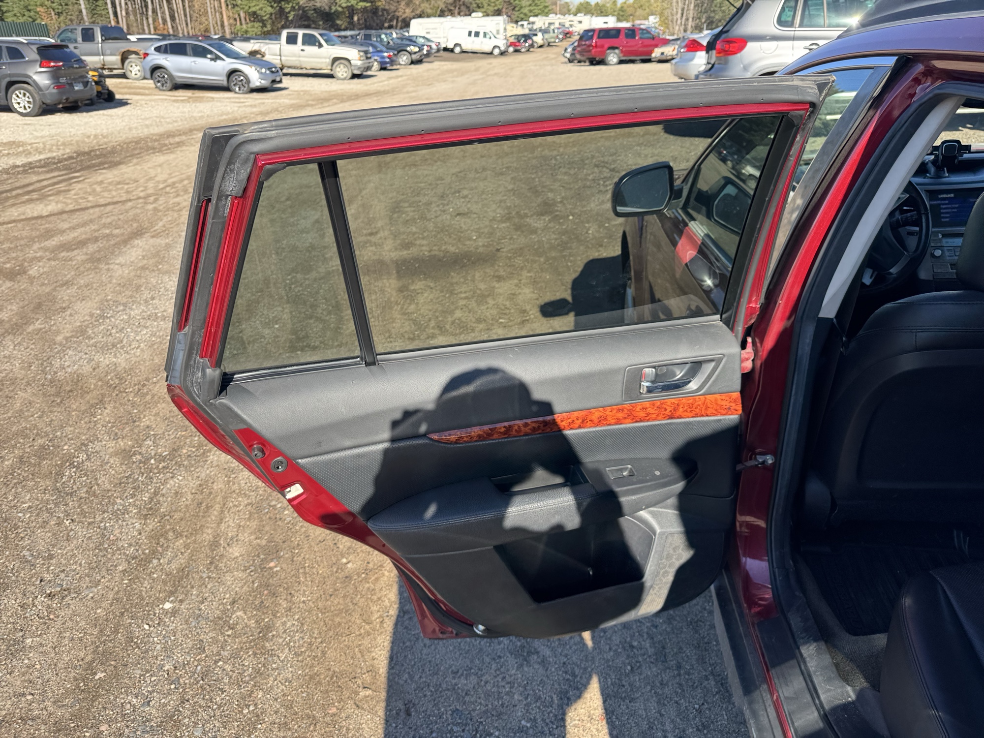 2012 subaru outback 2.5i-limited with 149640 miles for sale near Elk River, Minnesota 106950_25_drv_rear_door_panel.jpg