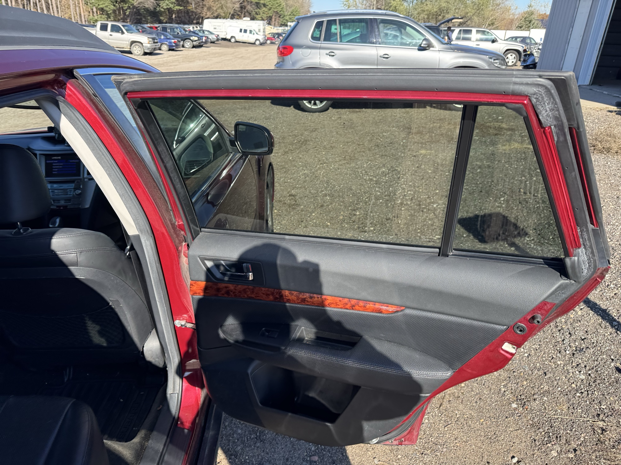 2012 subaru outback 2.5i-limited with 149640 miles for sale near Elk River, Minnesota 106950_30_pass_rear_door_panel.jpg