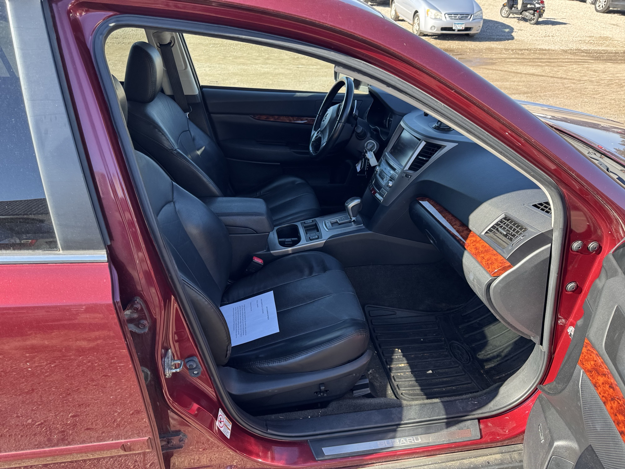 2012 subaru outback 2.5i-limited with 149640 miles for sale near Elk River, Minnesota 106950_31_passenger_seat.jpg