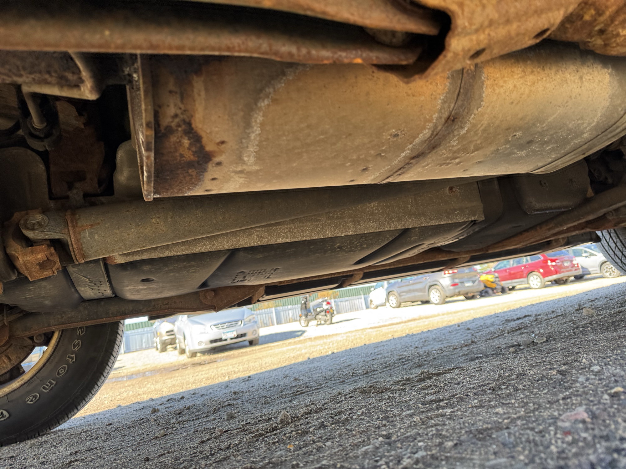 2012 chevrolet suburban lt-1500-4wd with 235557 miles for sale near Elk River, Minnesota 106953_20_undercar_rear_pass.jpg