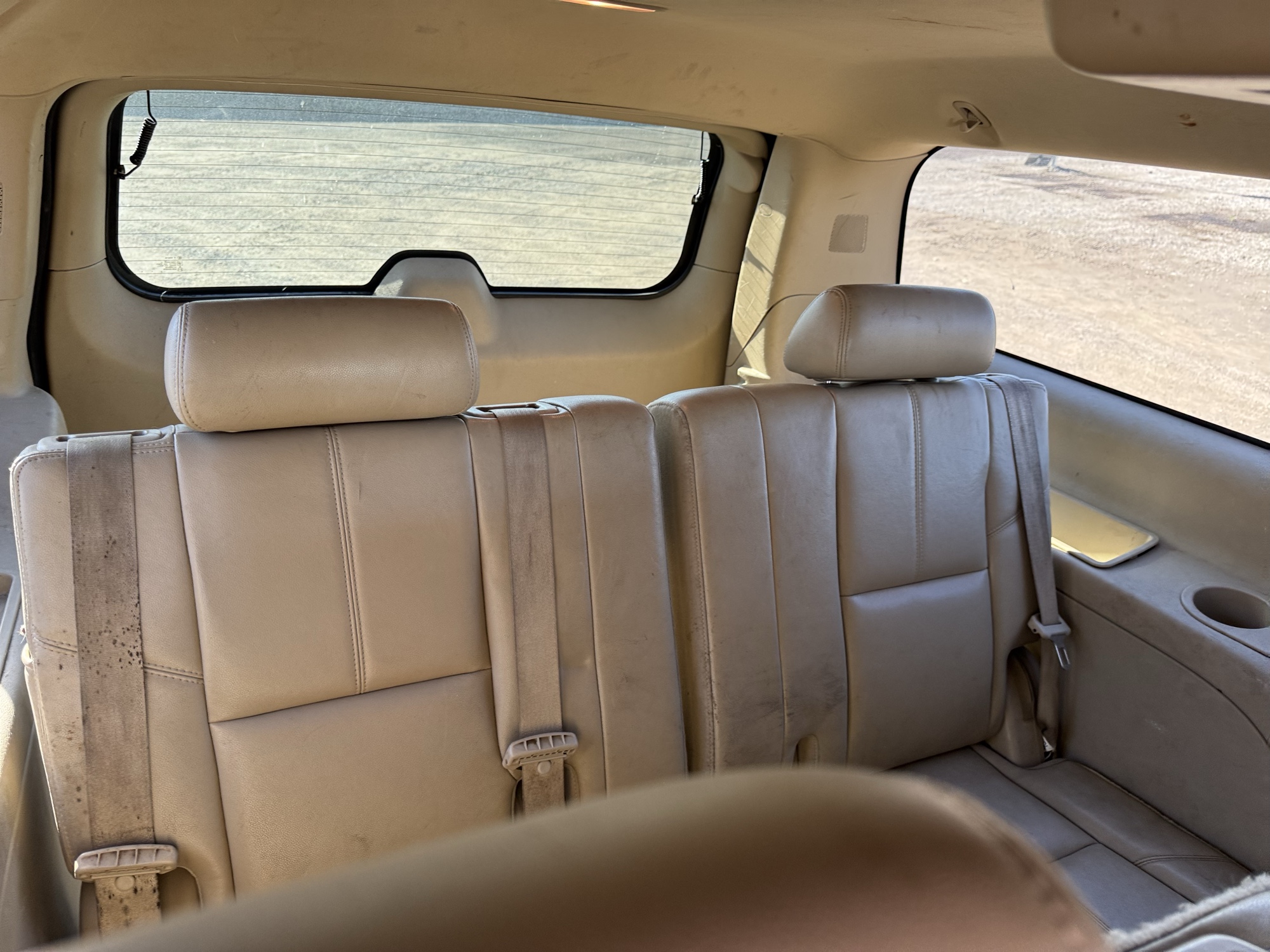 2012 chevrolet suburban lt-1500-4wd with 235557 miles for sale near Elk River, Minnesota 106953_29_third_row_seat.jpg