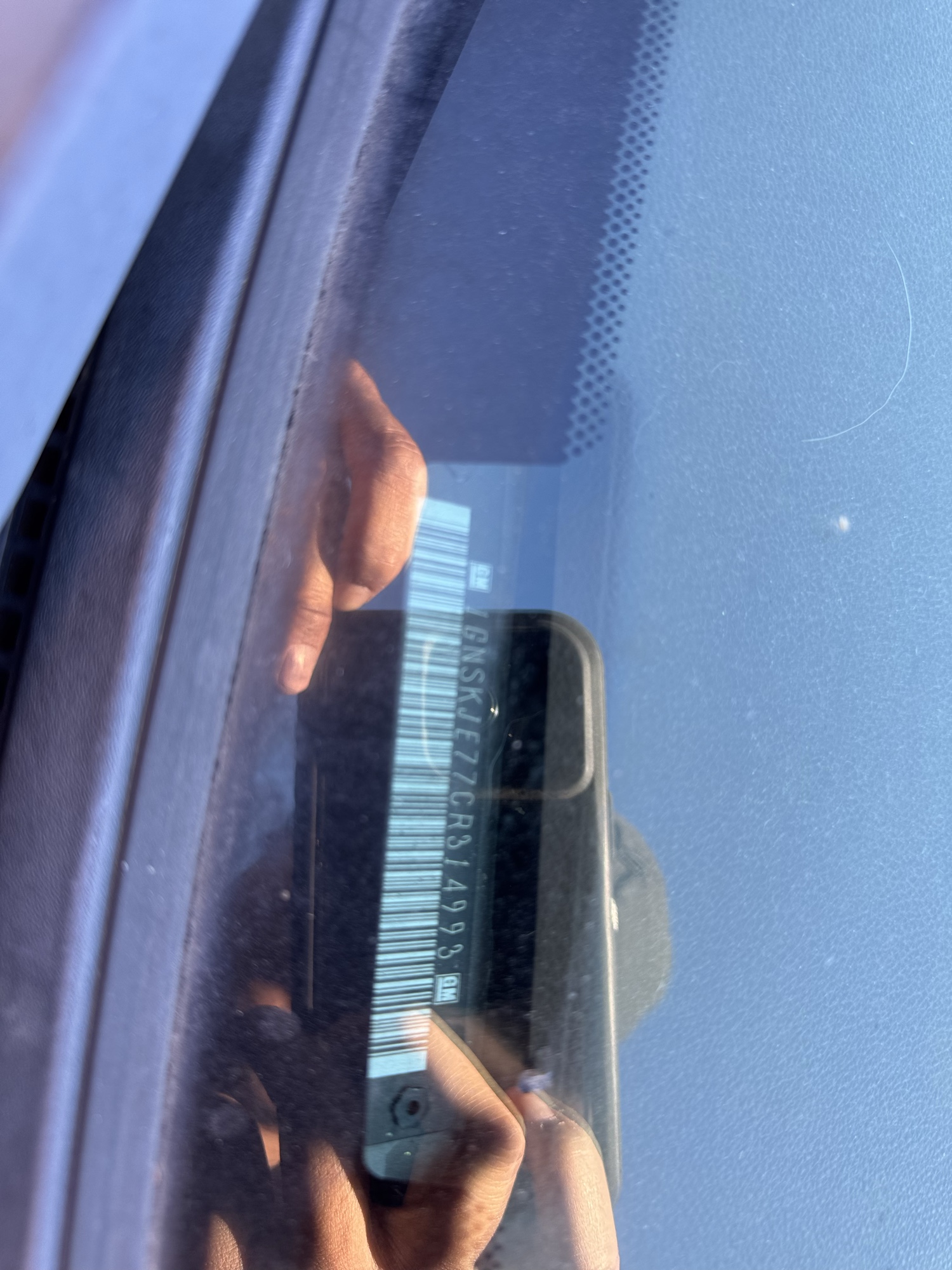 2012 chevrolet suburban lt-1500-4wd with 235557 miles for sale near Elk River, Minnesota 106953_48_windshield_vin_plate.jpg