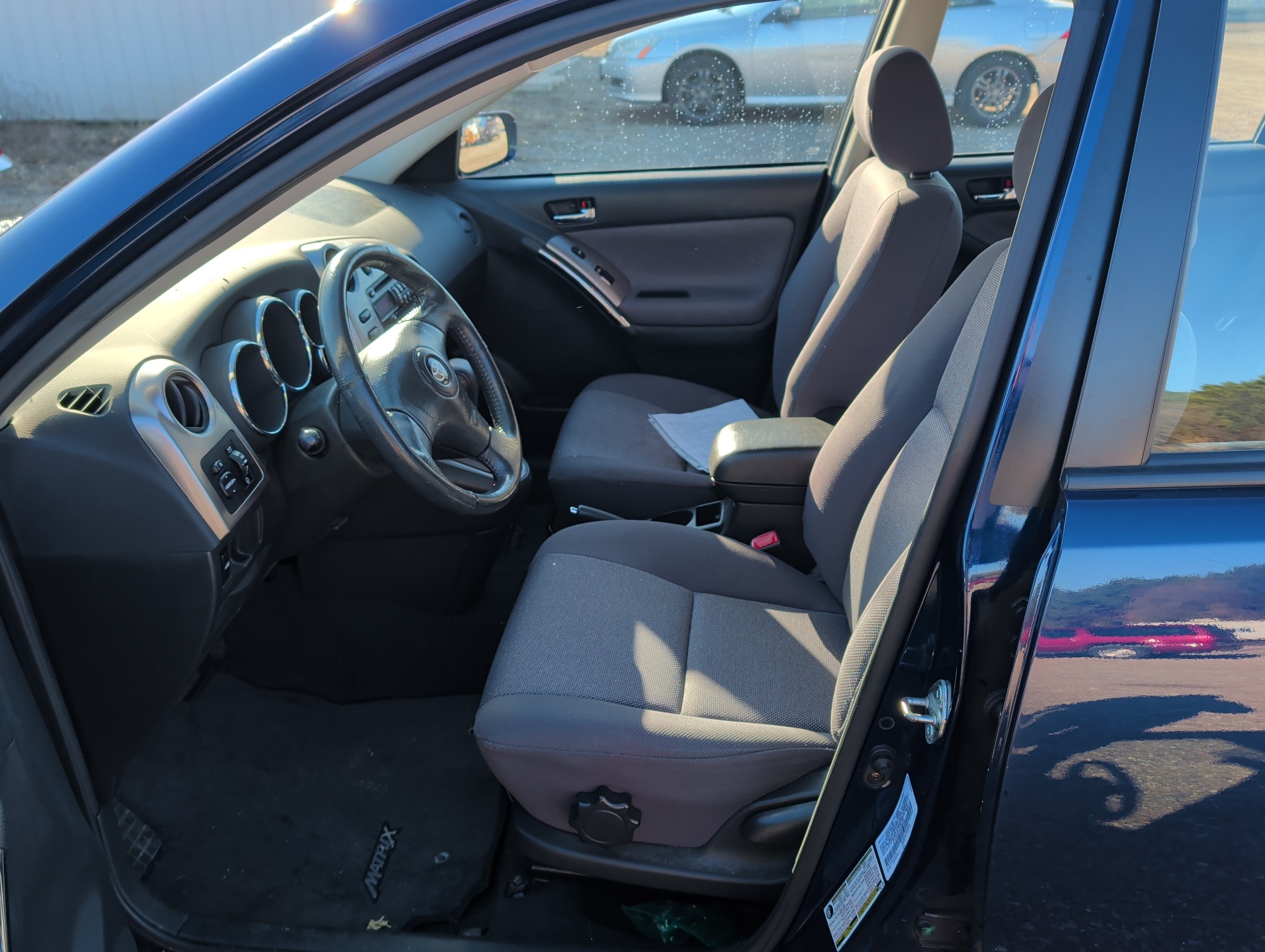 2004 toyota matrix 4wd with 39904 miles for sale near Elk River, Minnesota 106961_22_driver_seat.jpg