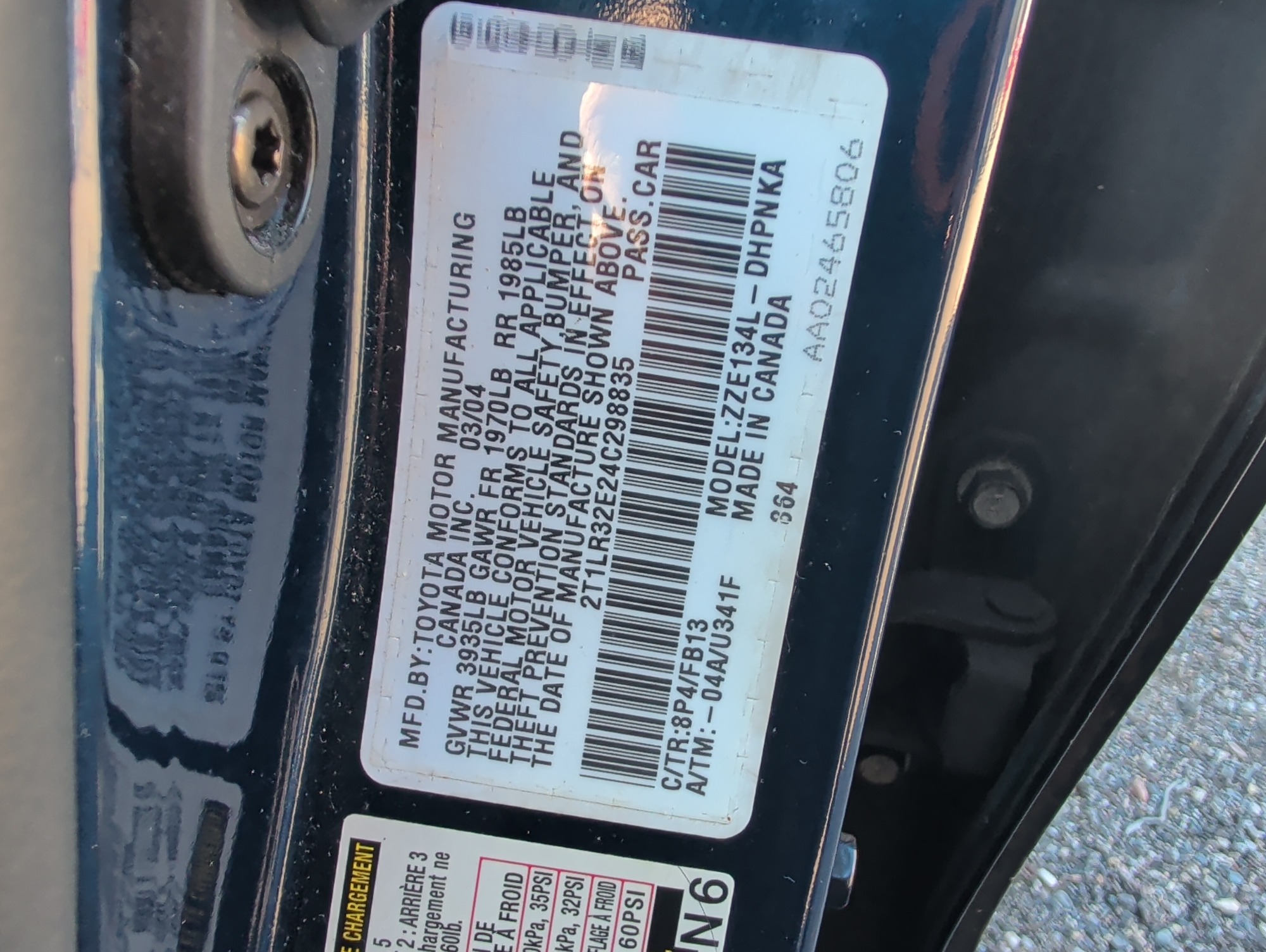 2004 toyota matrix 4wd with 39904 miles for sale near Elk River, Minnesota 106961_47_door_vin_sticker.jpg
