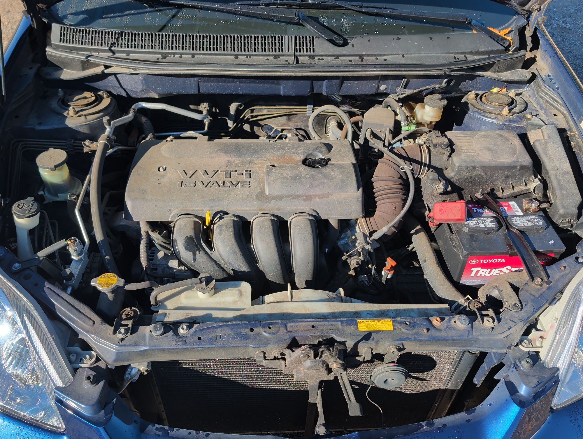 2004 toyota matrix 4wd with 39904 miles for sale near Elk River, Minnesota 106961_49_engine_bay.jpg
