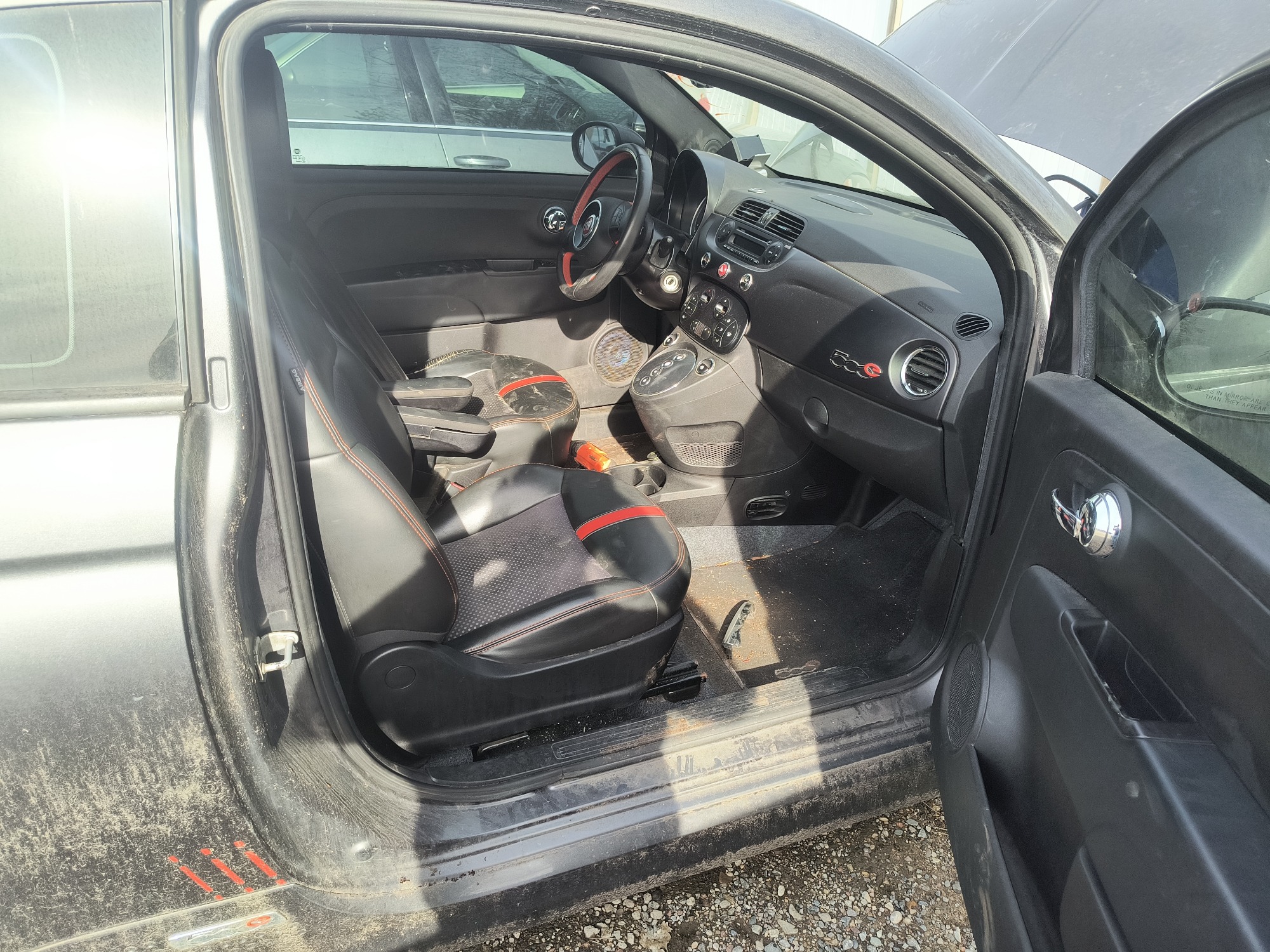 2014 fiat 500e battery-electric-hatchback with 85174 miles for sale near Elk River, Minnesota 106964_31_passenger_seat.jpg