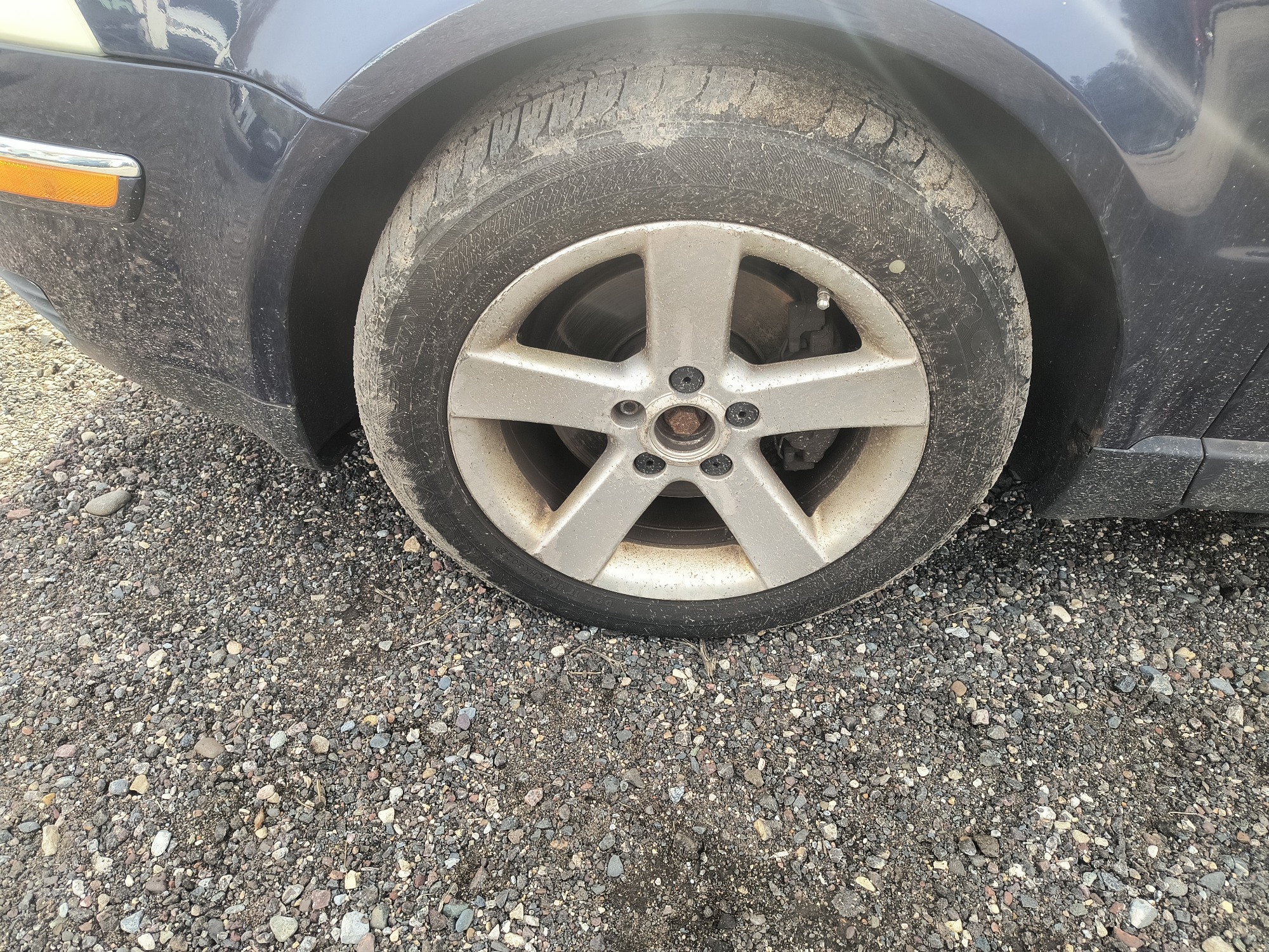 2004 volkswagen passat glx with 175185 miles for sale near Elk River, Minnesota 106971_12_drv_front_wheel.jpg