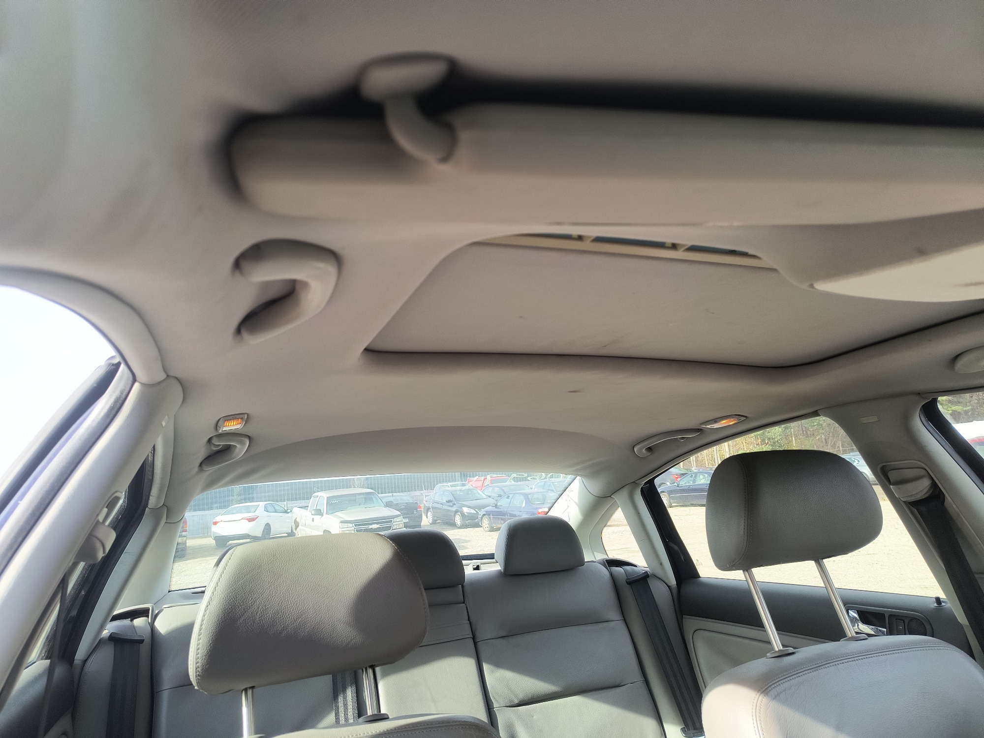 2004 volkswagen passat glx with 175185 miles for sale near Elk River, Minnesota 106971_35_headliner_sunroof.jpg