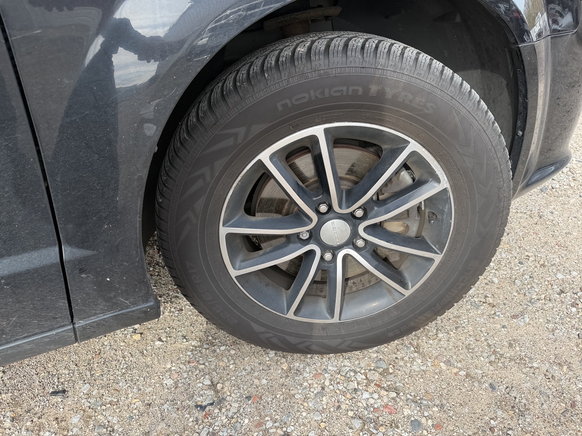 2015 chrysler town-and-country with 138094 miles for sale near Elk River, Minnesota 106977_15_front_pass_wheel.jpg
