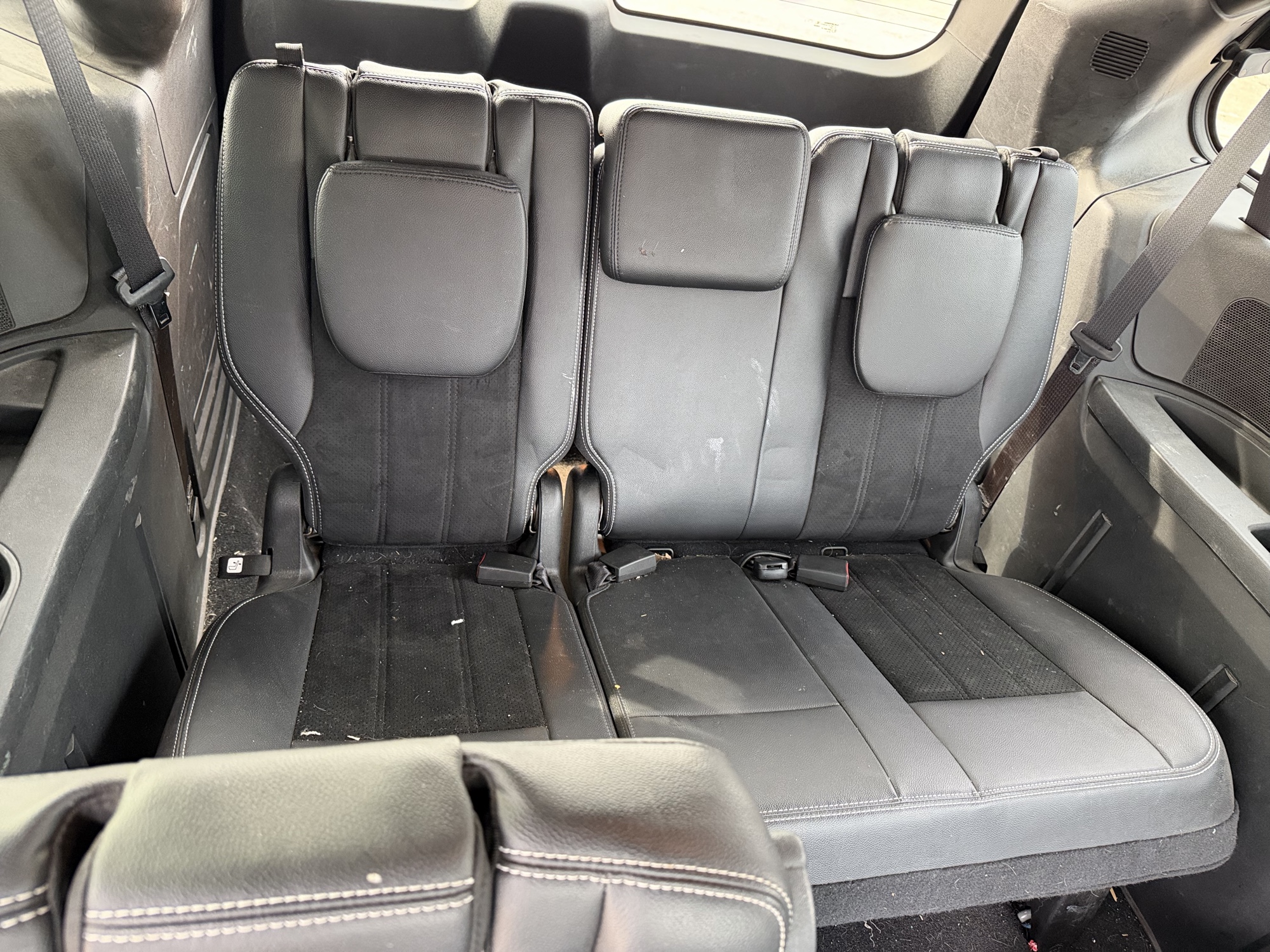 2015 chrysler town-and-country with 138094 miles for sale near Elk River, Minnesota 106977_29_third_row_seat.jpg
