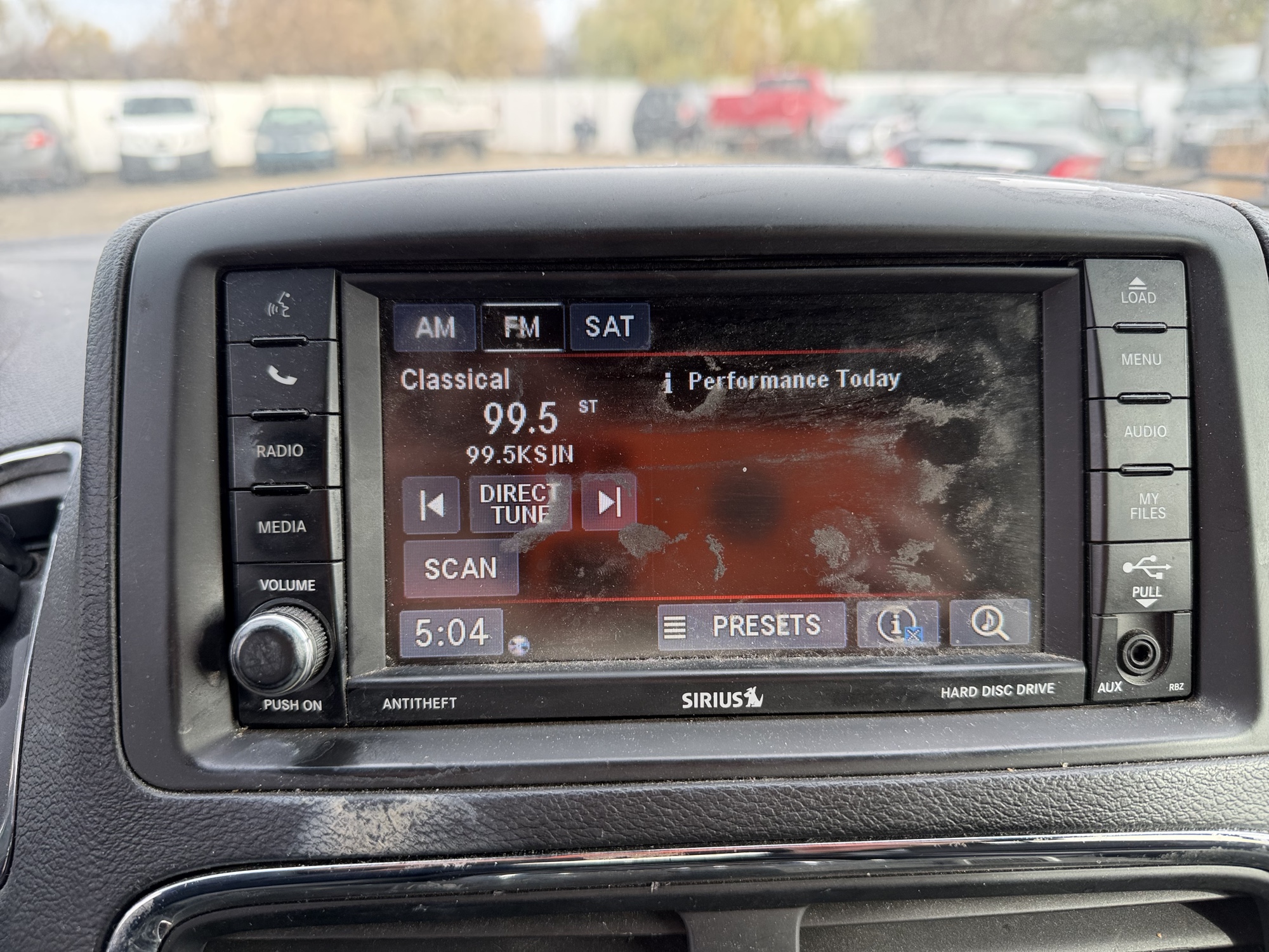2015 chrysler town-and-country with 138094 miles for sale near Elk River, Minnesota 106977_39_radio_closeup.jpg
