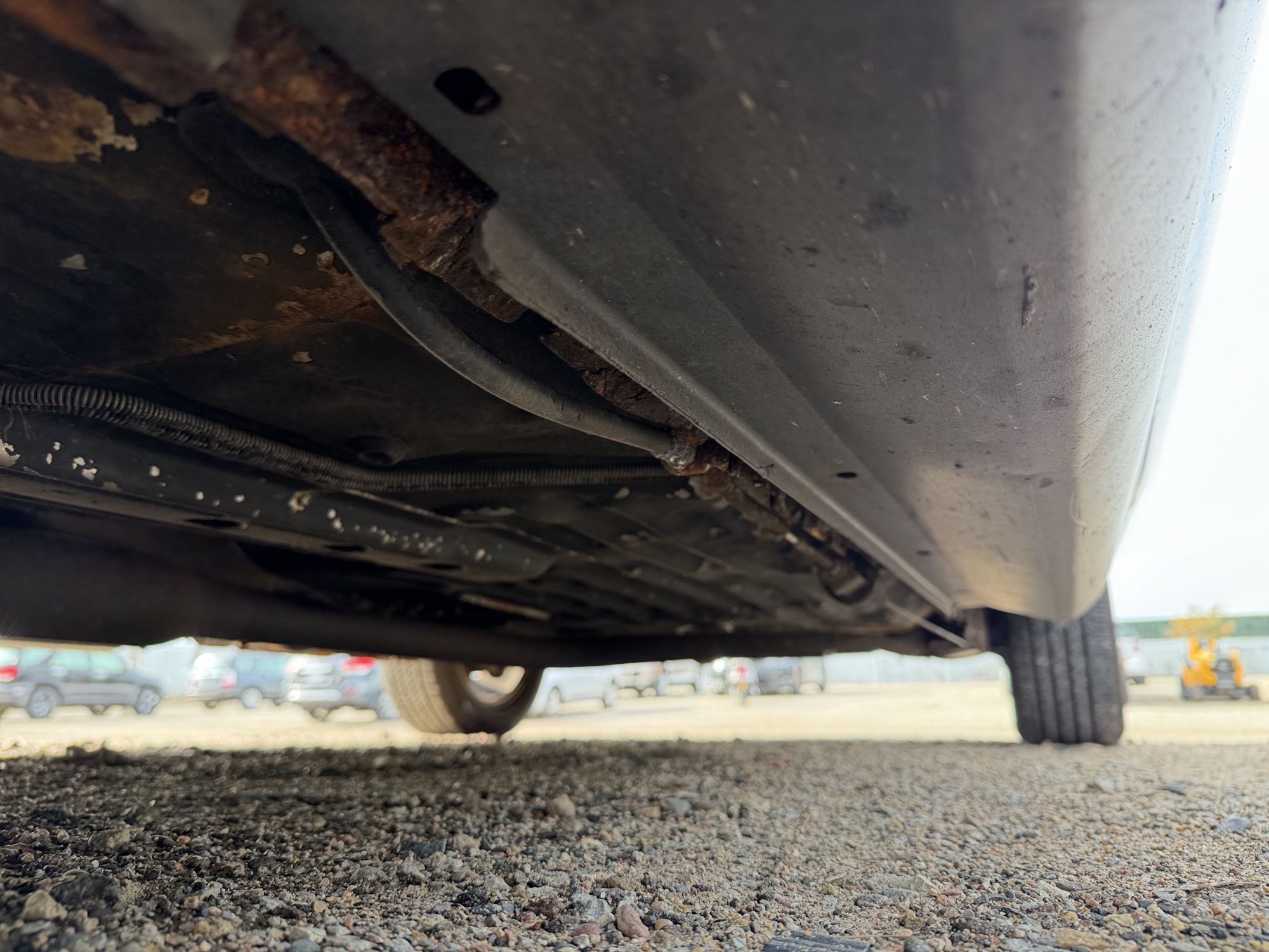 2001 ford taurus ses with 165634 miles for sale near Elk River, Minnesota 106980_17_undercar_drv_side.jpg