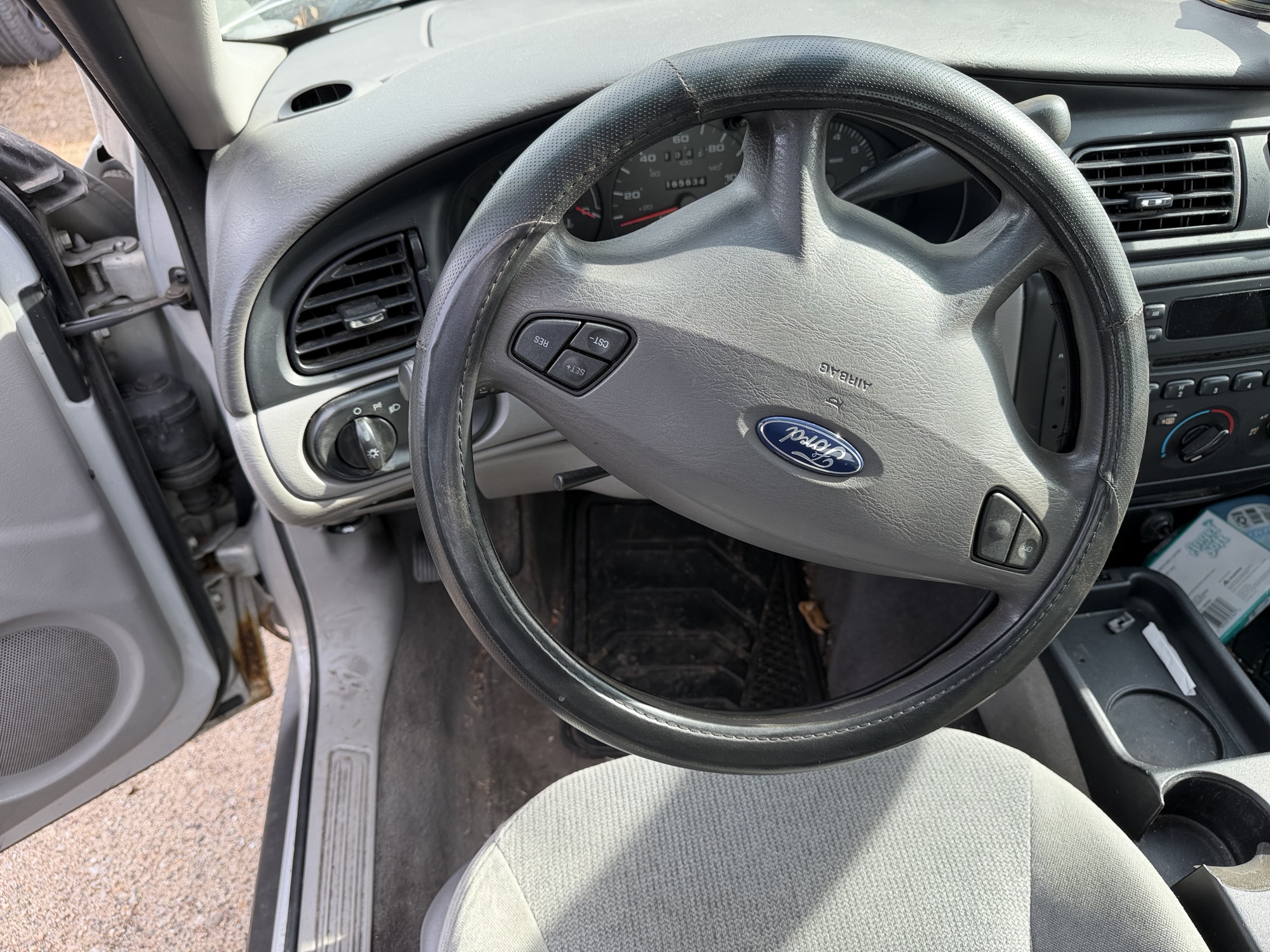 2001 ford taurus ses with 165634 miles for sale near Elk River, Minnesota 106980_36_steering_wheel.jpg