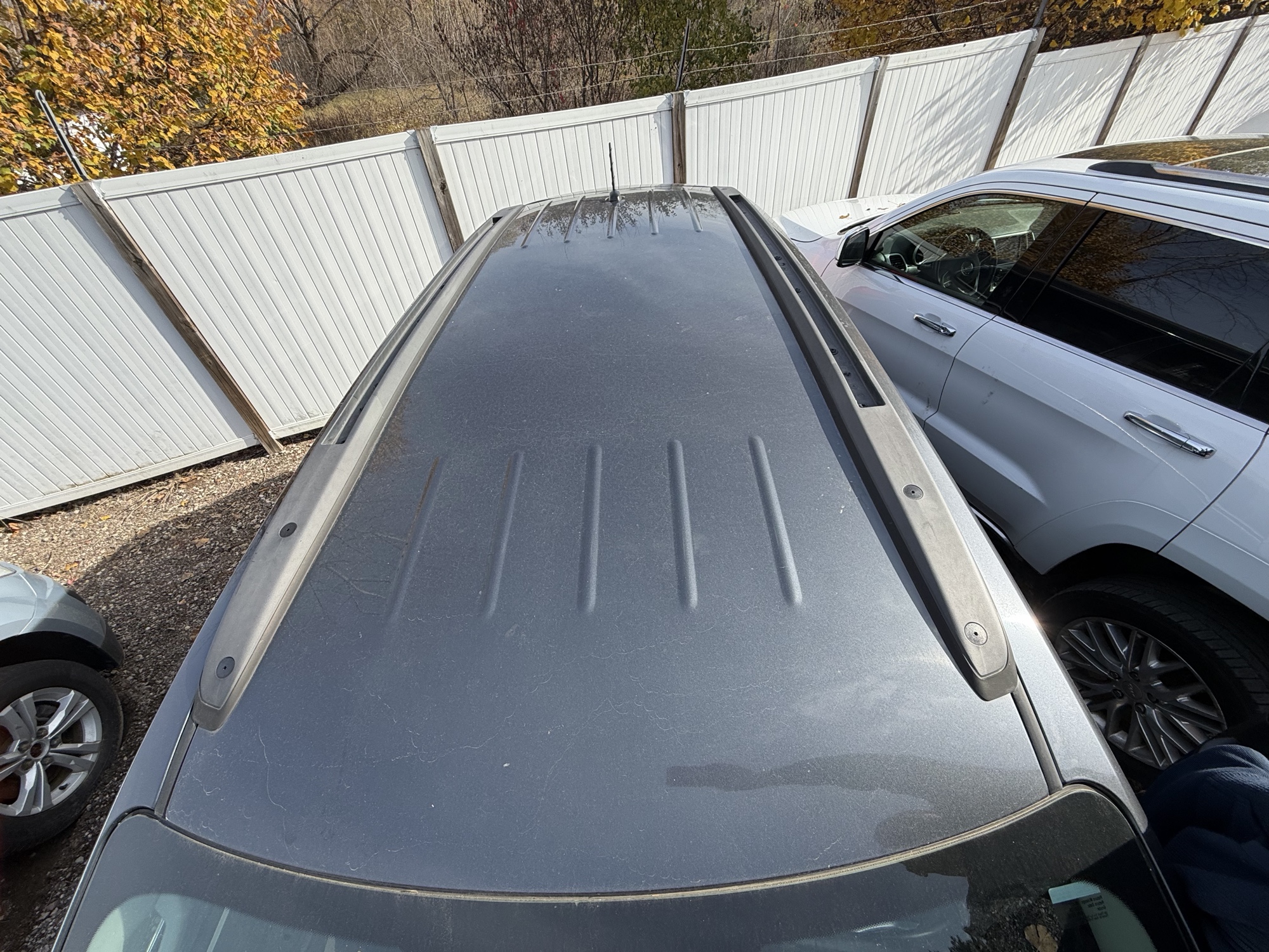 2011 chevrolet traverse lt-awd with 156005 miles for sale near Elk River, Minnesota 106983_11_roof.jpg
