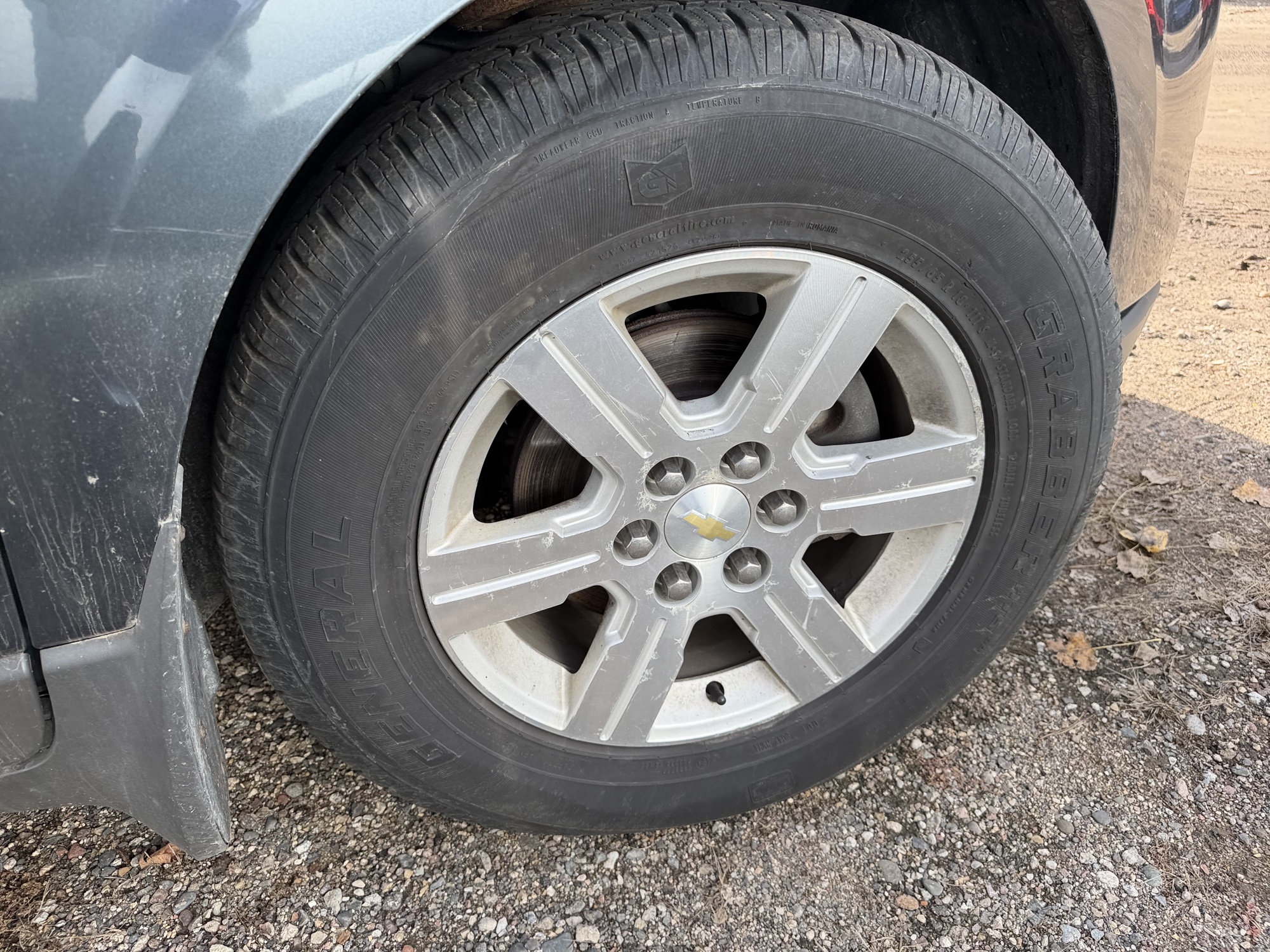 2011 chevrolet traverse lt-awd with 156005 miles for sale near Elk River, Minnesota 106983_15_front_pass_wheel.jpg