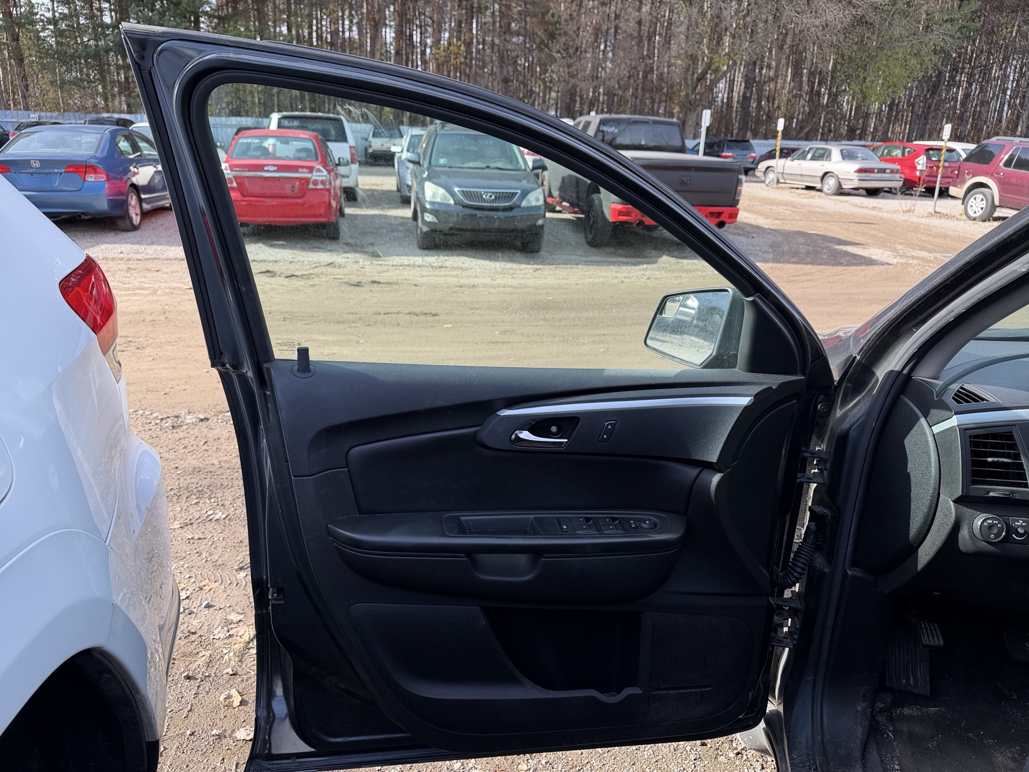 2011 chevrolet traverse lt-awd with 156005 miles for sale near Elk River, Minnesota 106983_23_driver_door_panel.jpg