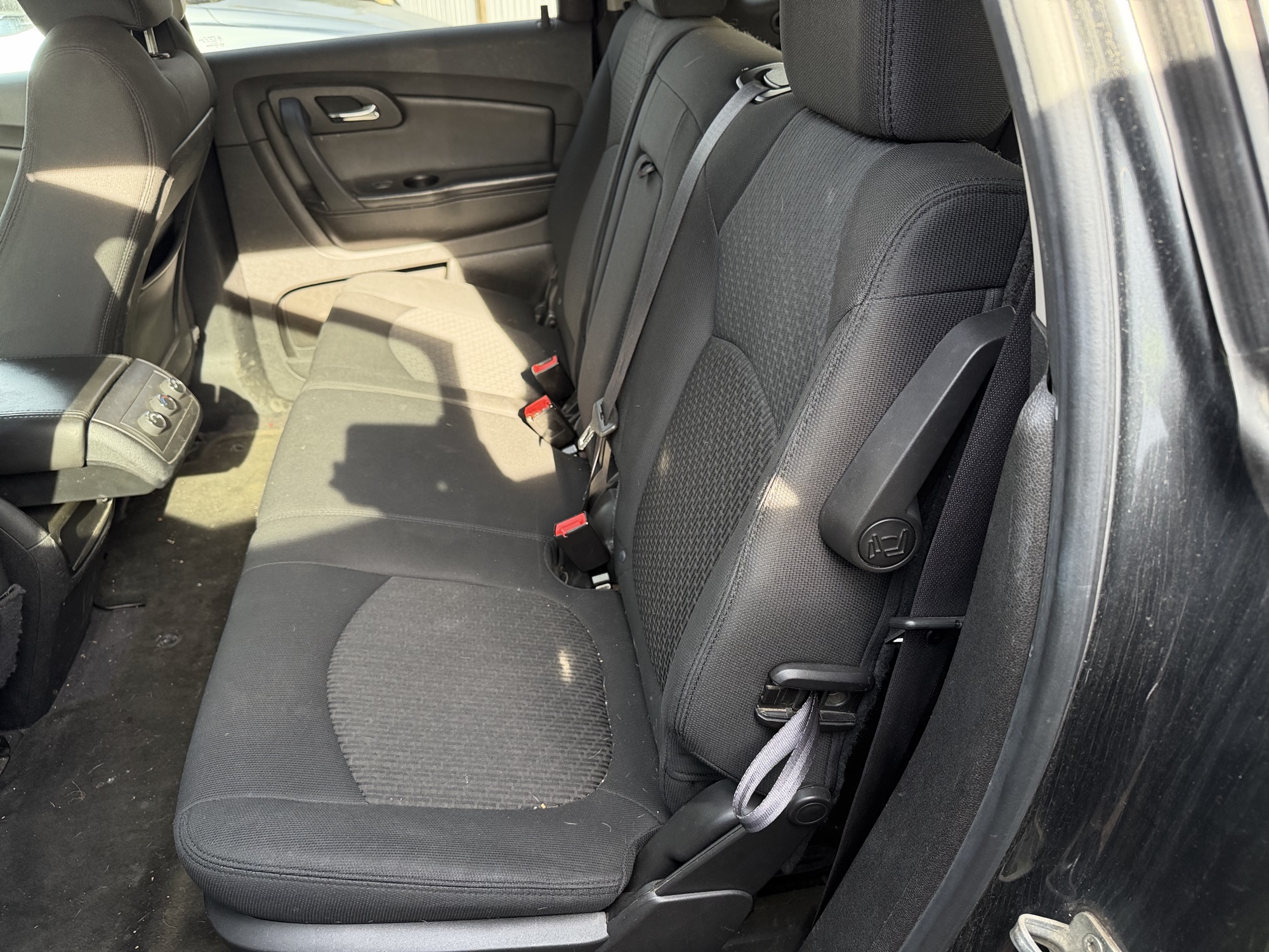 2011 chevrolet traverse lt-awd with 156005 miles for sale near Elk River, Minnesota 106983_24_drv_rear_seat.jpg