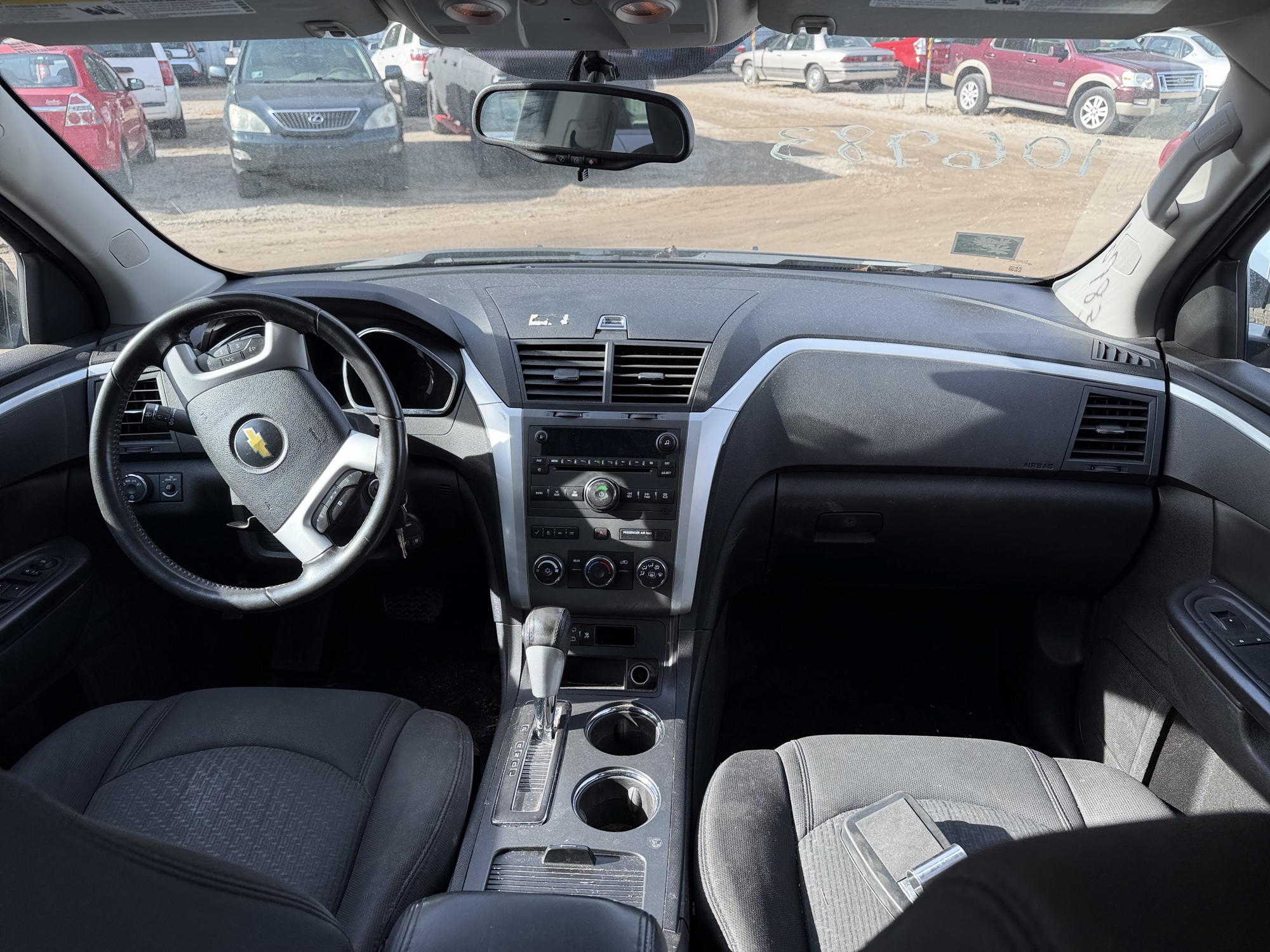 2011 chevrolet traverse lt-awd with 156005 miles for sale near Elk River, Minnesota 106983_34_whole_dash.jpg