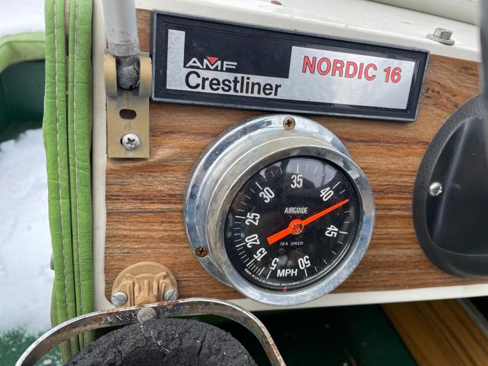 1977 crestliner 16-ft for sale near elk-river, minnesota 108433a2f12744f186563f18ab169d11.jpg