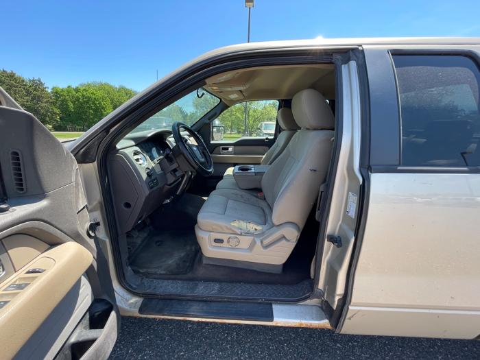 2009 ford f-150 fx4-supercab-6.5-ft.-bed-4wd with 256478 miles for sale near mora, minnesota 10883c8d369f45549d8340e2c444661f.jpeg