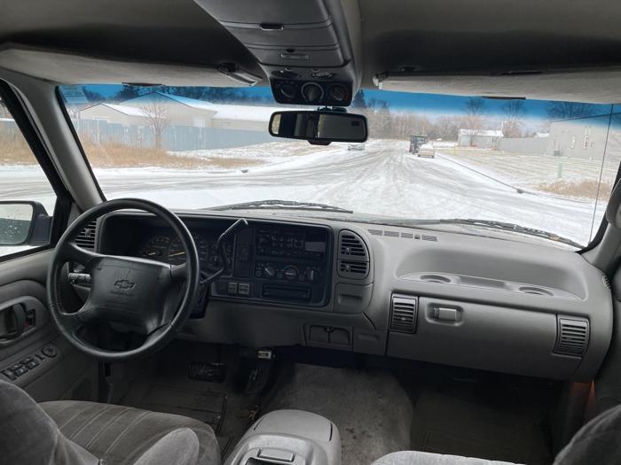 1996 chevrolet suburban with 227941 miles for sale near elk-river, minnesota 109027665081416995178613148f38ef.jpg