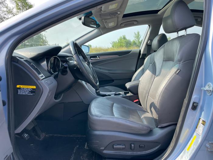 2011 hyundai sonata-hybrid sedan with 119130 miles for sale near elk-river, minnesota 10bc4f97eabc4303b02aee38c3a298a0.jpeg
