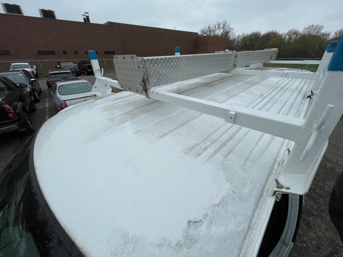 2016 chevrolet express 2500-cargo with 196702 miles for sale near new-hope, minnesota 10c1aee44ab34f1299e61f0ada5b8ba0.jpeg