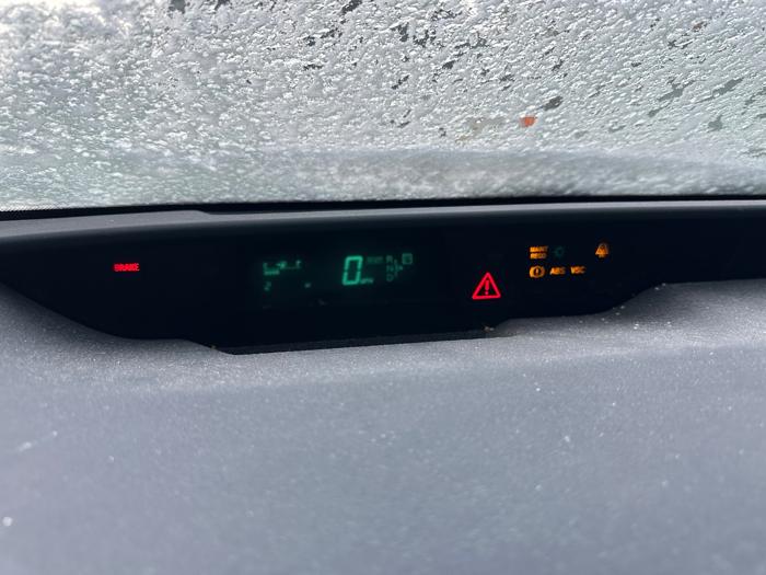 2005 toyota prius 4-door-liftback with 208940 miles for sale near elk-river, minnesota 10da1c0aeca04a61a9b979d54c4aaa97.jpeg