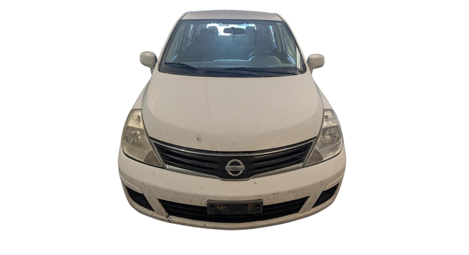2012 nissan versa 1.8-sl-hatchback with 235732 miles for sale near elk-river, minnesota 1113bbbfc9fd492f95d7d1aad55420b2.jpg