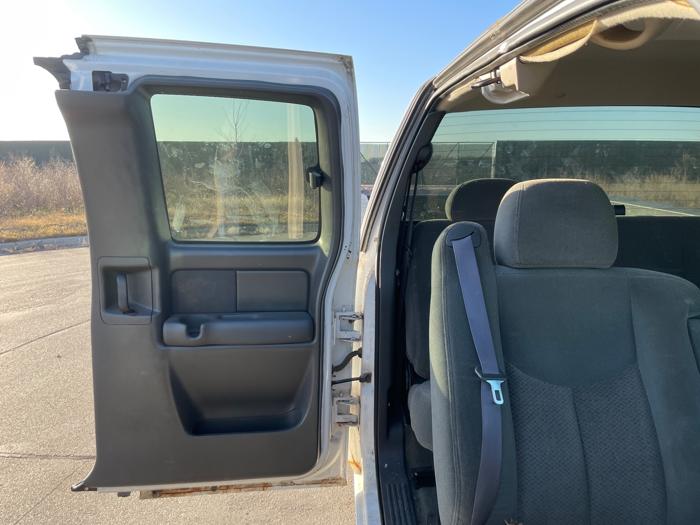 2004 chevrolet silverado-1500 ext.-cab-short-bed-4wd with 141858 miles for sale near elk-river, minnesota 111e7964334f425b9f9d8aa77f7c3005.jpeg