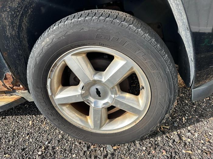 2007 chevrolet suburban lt1-1500-4wd with 252948 miles for sale near elk-river, minnesota 111f0d5c0cfe4c7780788fac4f9a8142.jpg
