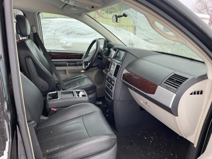 2010 chrysler town-and-country touring with 184874 miles for sale near elk-river, minnesota 112fd374d5854f3f9d2a74e1ccd6fb03.jpg