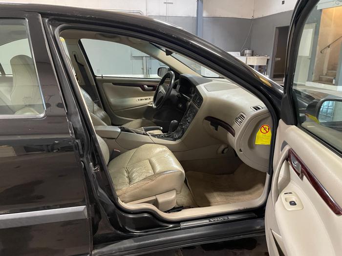 2004 volvo s60 with 200083 miles for sale near elk-river, minnesota 114d0da98b7746f8b6230b8f342a9023.jpg