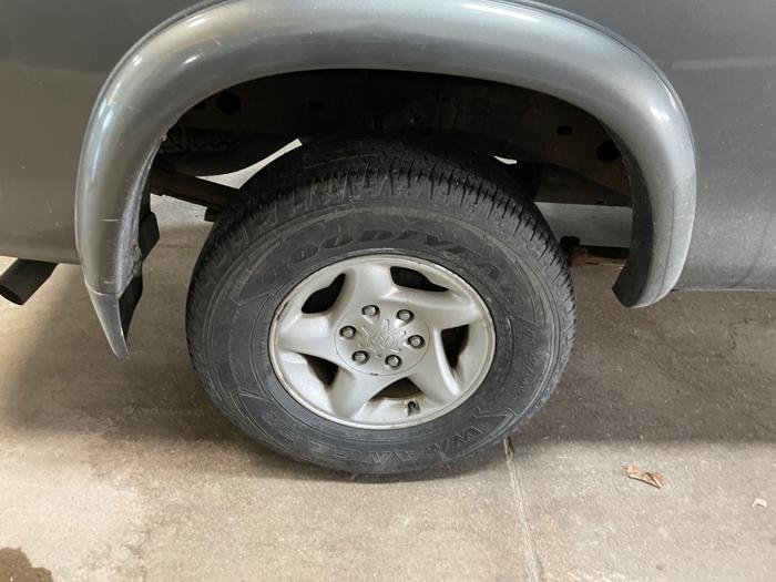 2003 toyota tundra sr5-4wd with 186823 miles for sale near elk-river, minnesota 1154959ef8d84b4280c6ab9c7e0a6bbe.jpeg